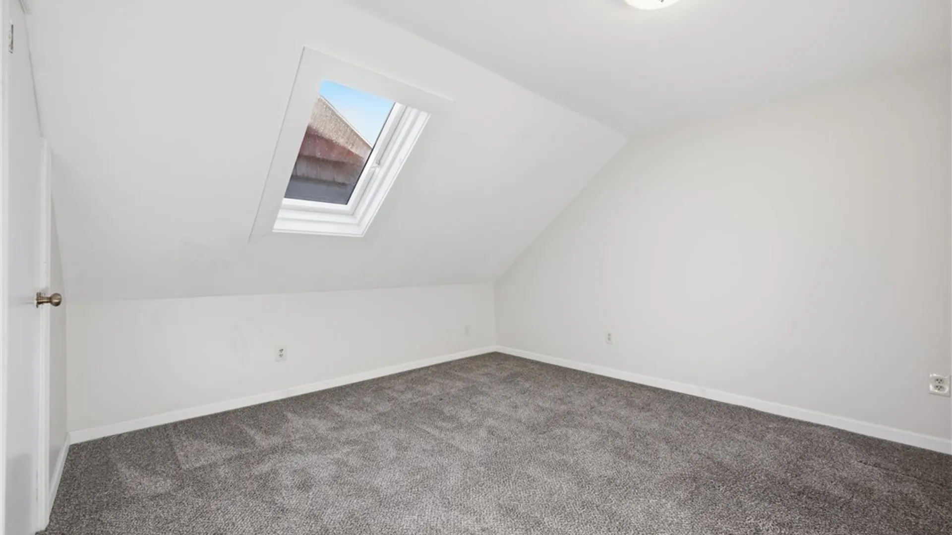 Property at 67 E Hazeltine Avenue, Tonawanda, NY 14217 21