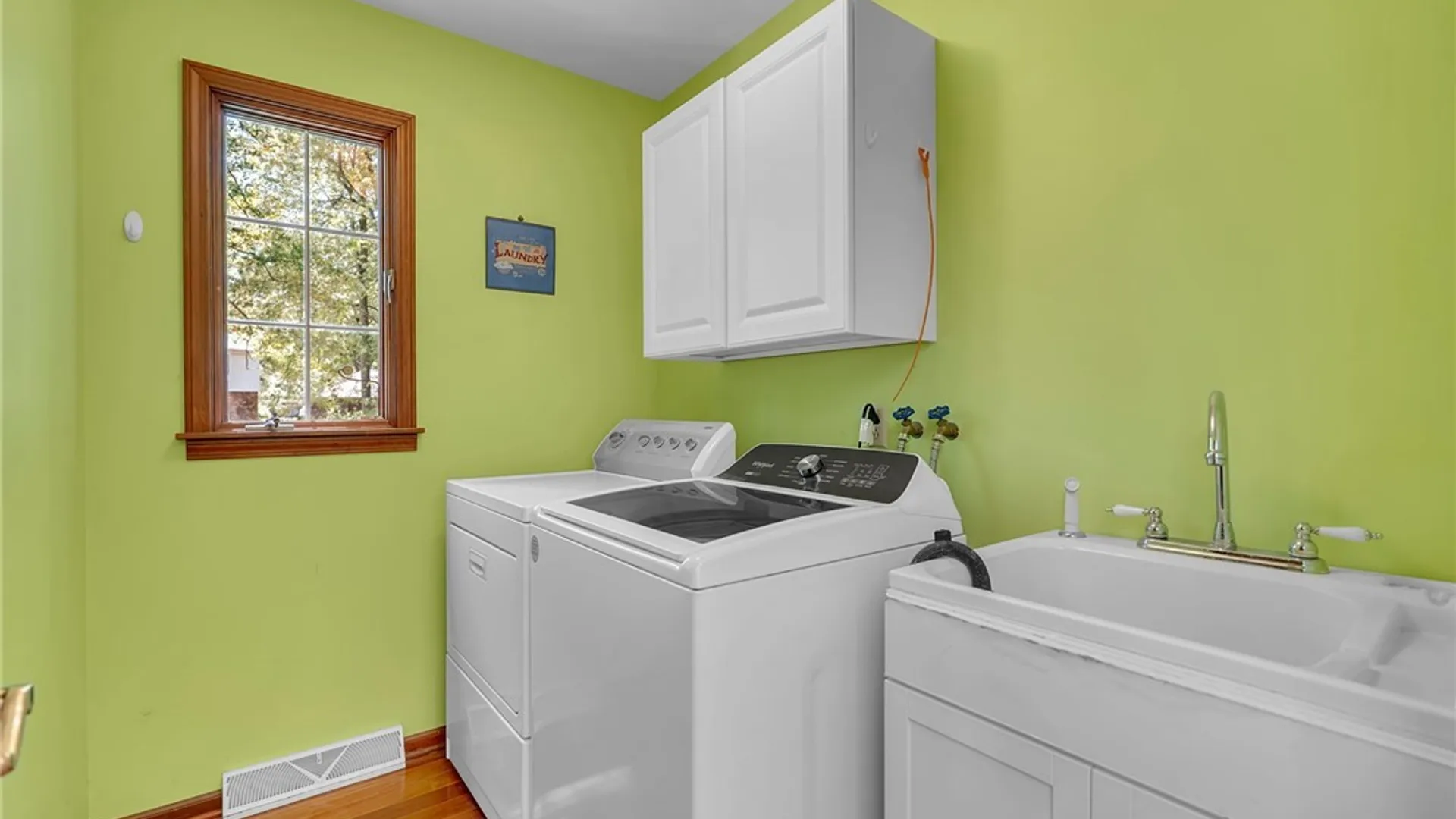 Property at 266 Wellingwood Drive, Amherst, NY 14051 22