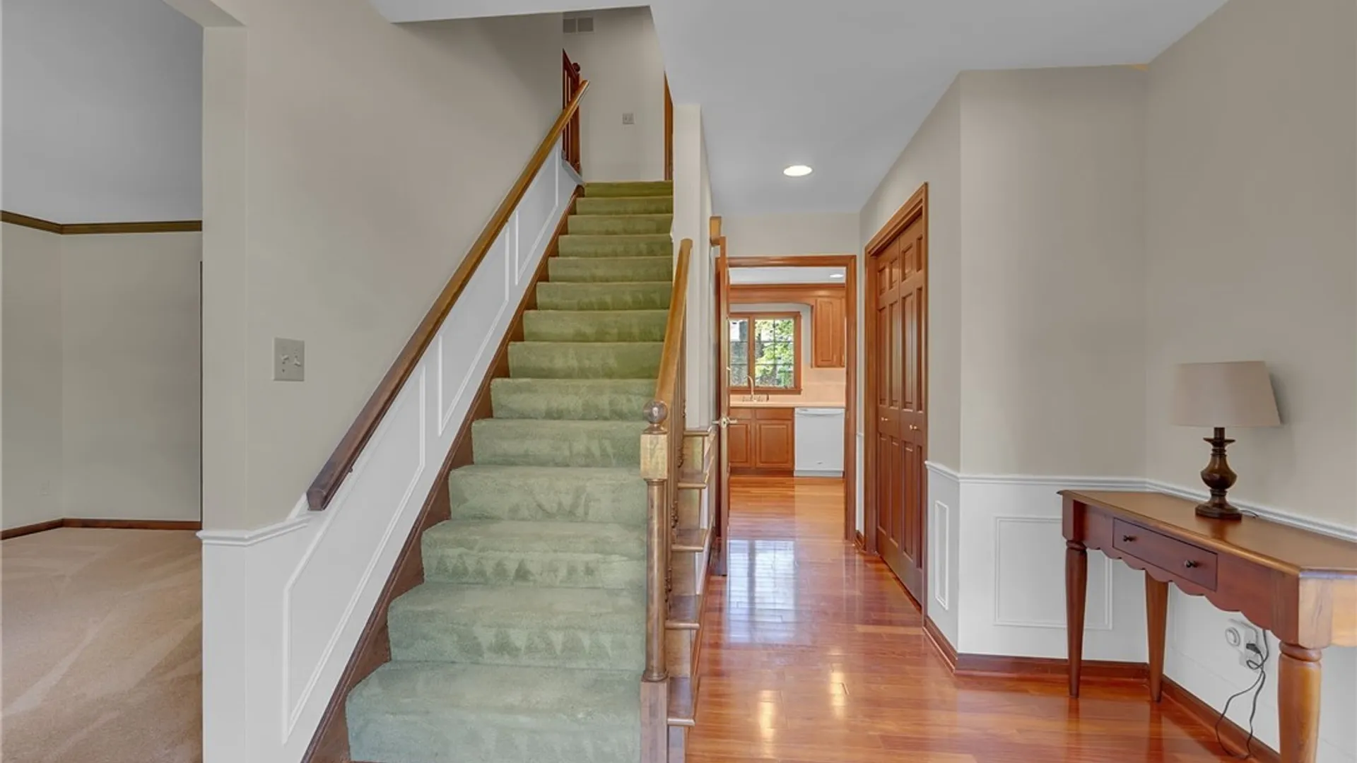 Property at 266 Wellingwood Drive, Amherst, NY 14051 4