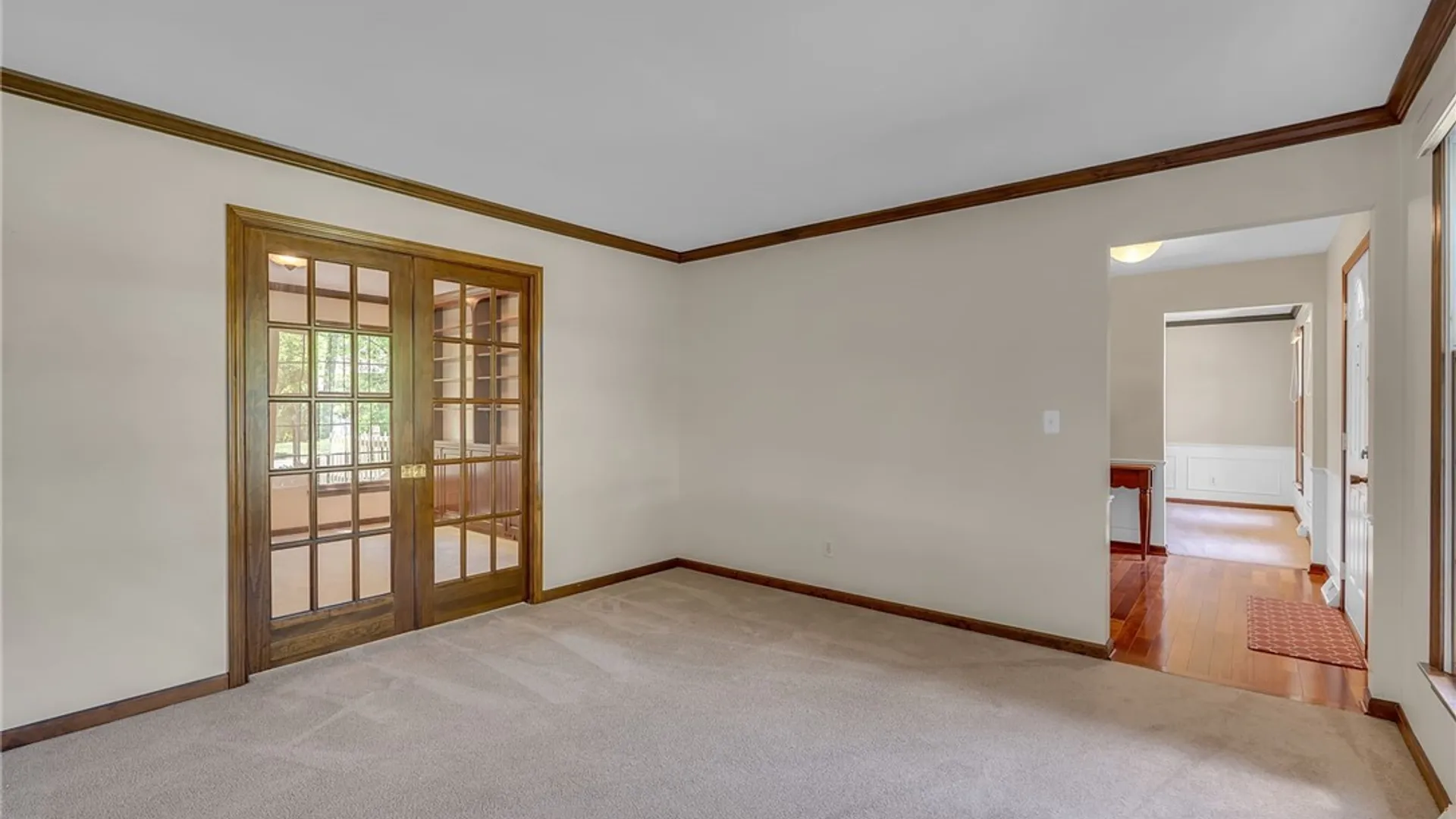 Property at 266 Wellingwood Drive, Amherst, NY 14051 7