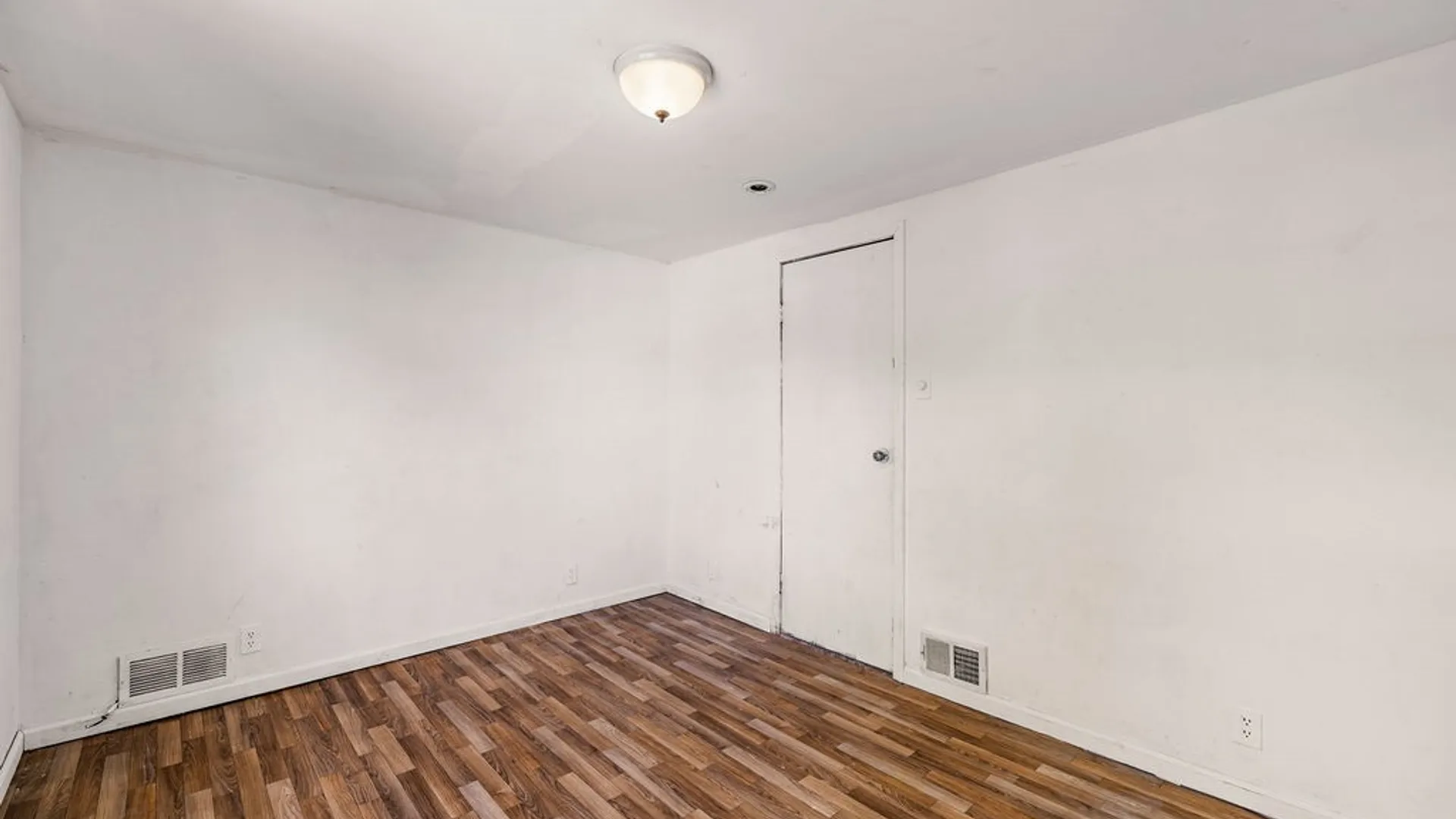 Property at 1717 Willow Avenue, Niagara Falls, NY 14305 16