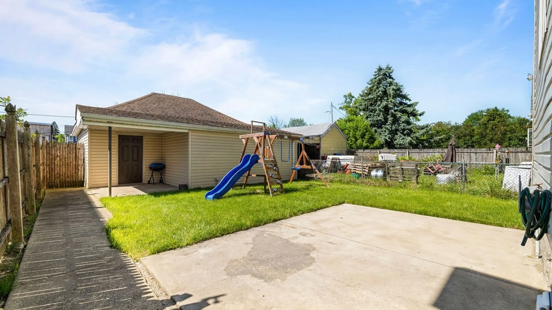Property at 1717 Willow Avenue, Niagara Falls, NY 14305 22