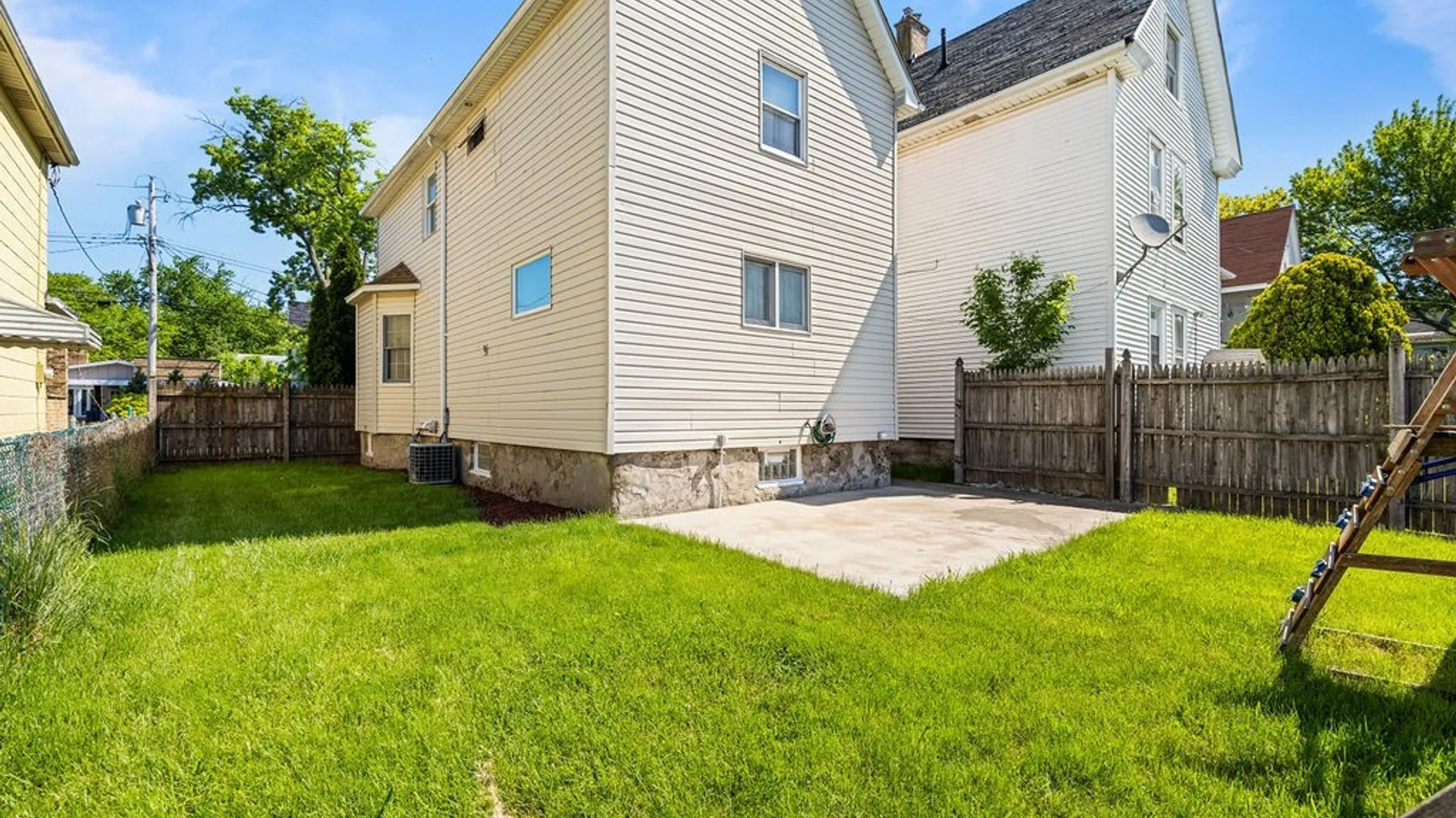 Property at 1717 Willow Avenue, Niagara Falls, NY 14305 23