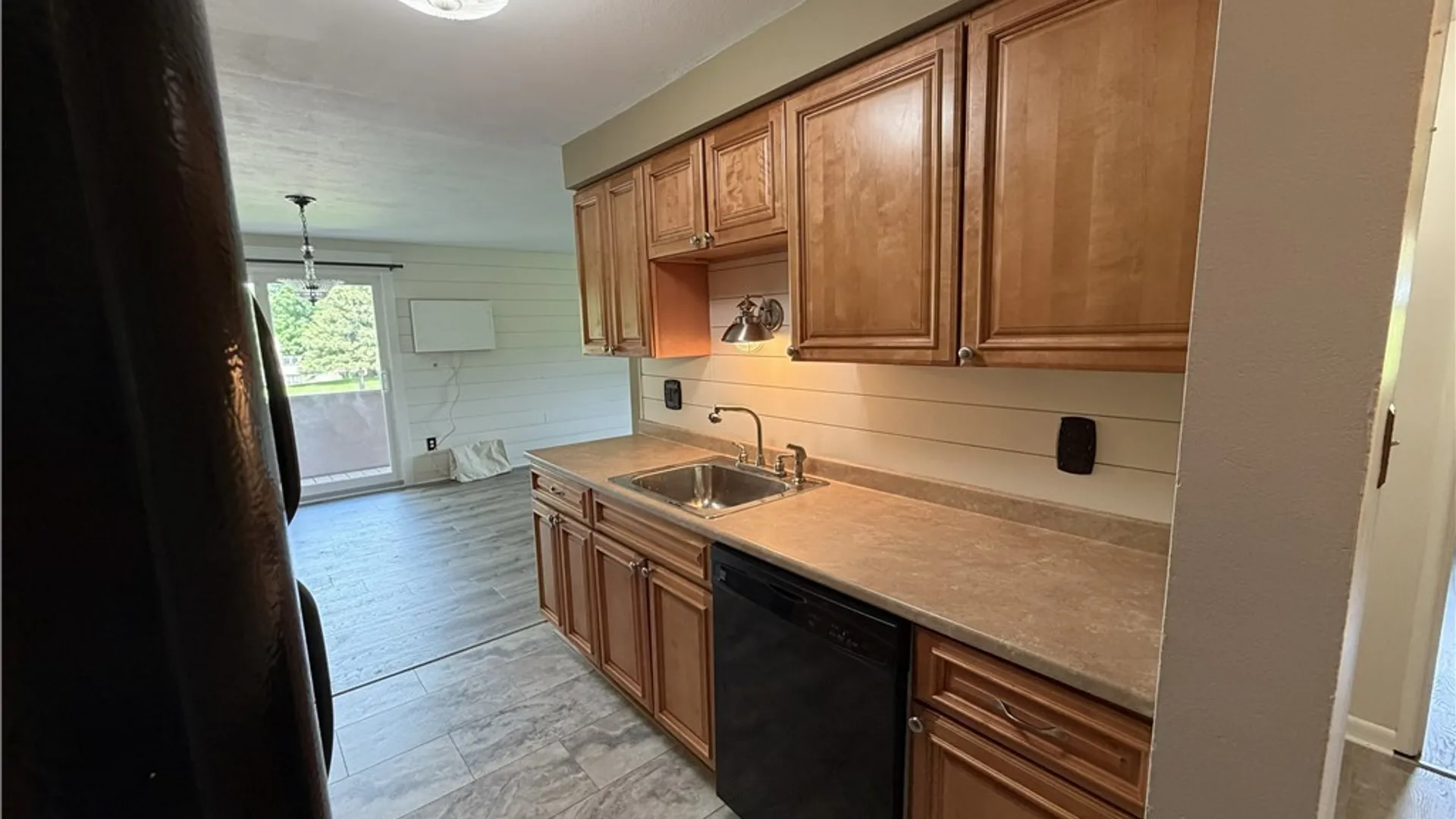 Property at 460 Idlewood Boulevard, Van Buren, NY 13027 4
