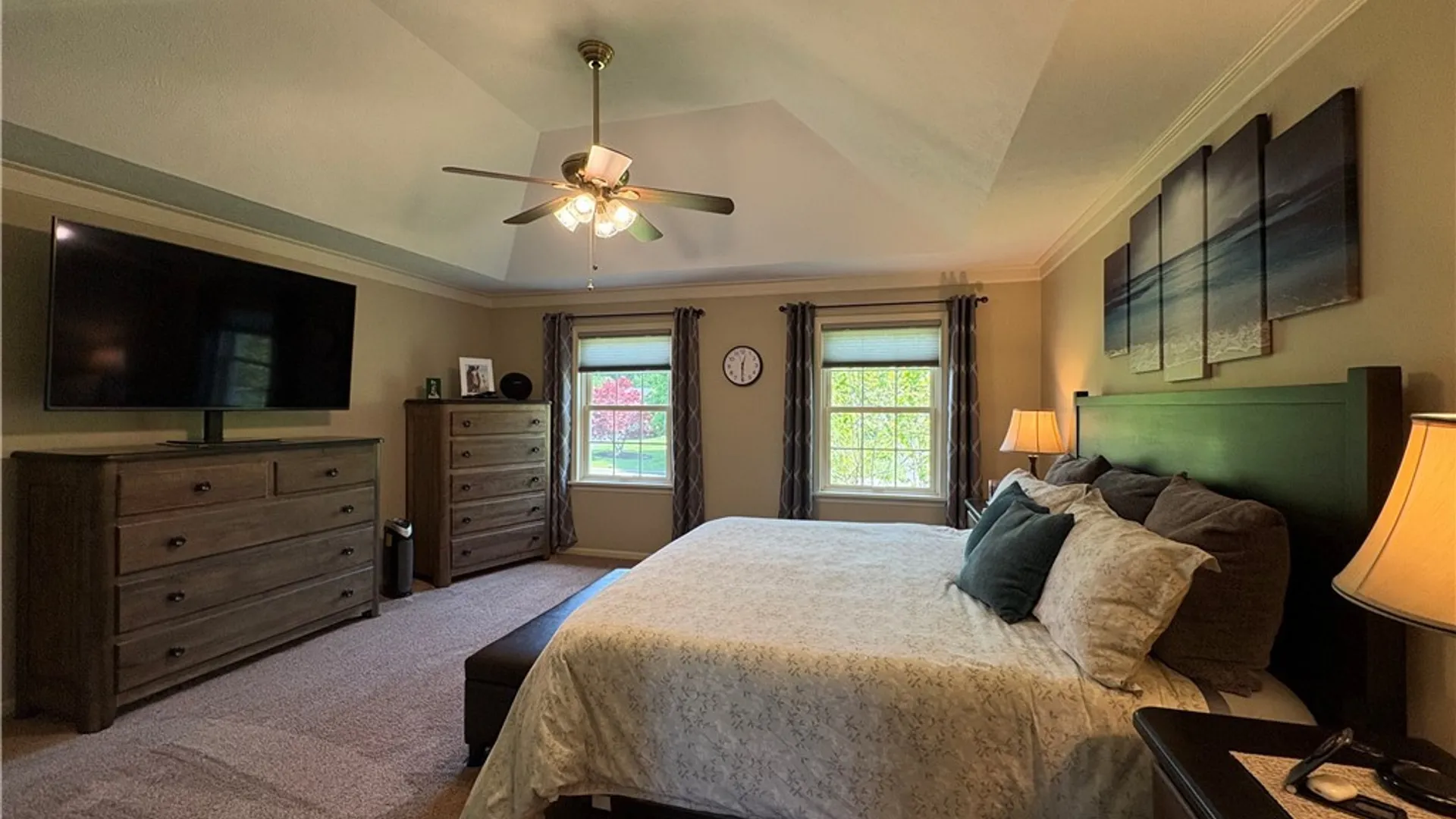Property at 29 Wenham Lane, Perinton, NY 14534 3