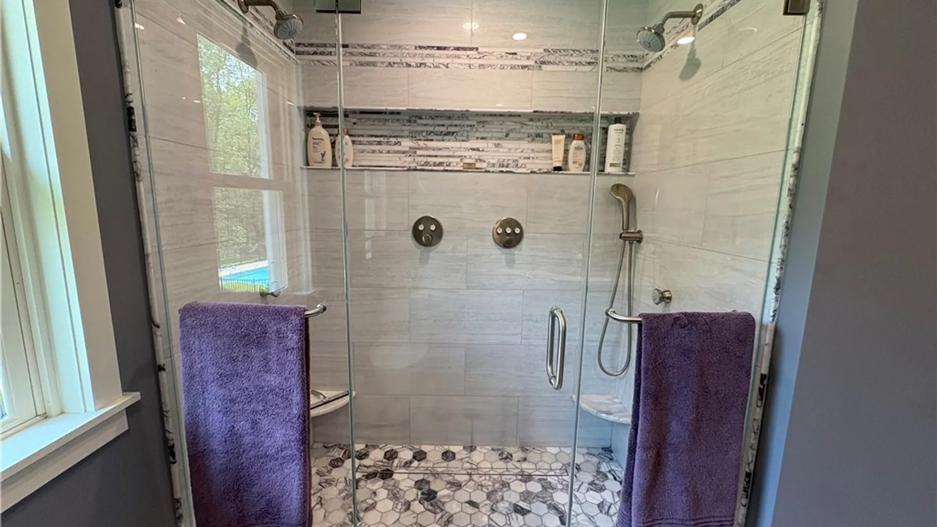 Property at 29 Wenham Lane, Perinton, NY 14534 6