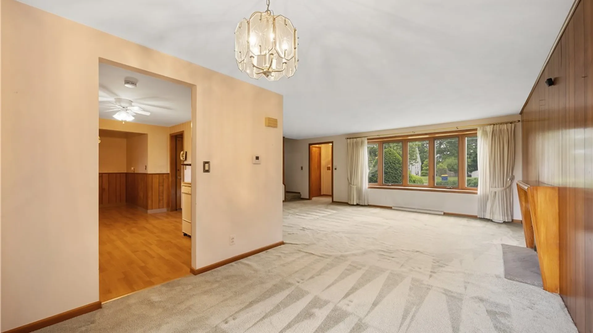 Property at 202 E Arbordale Road, Camillus, NY 13219 11