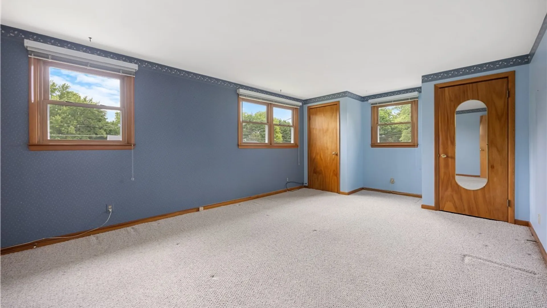 Property at 202 E Arbordale Road, Camillus, NY 13219 15