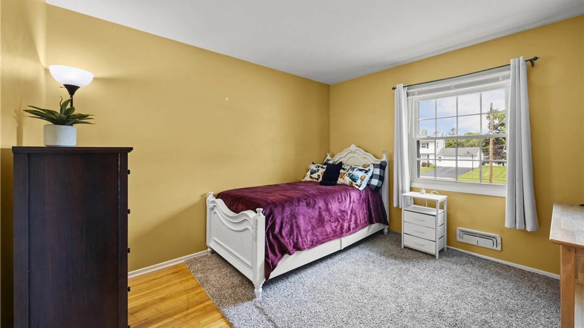 Property at 648 Meadowbriar Road, Greece, NY 14616 28