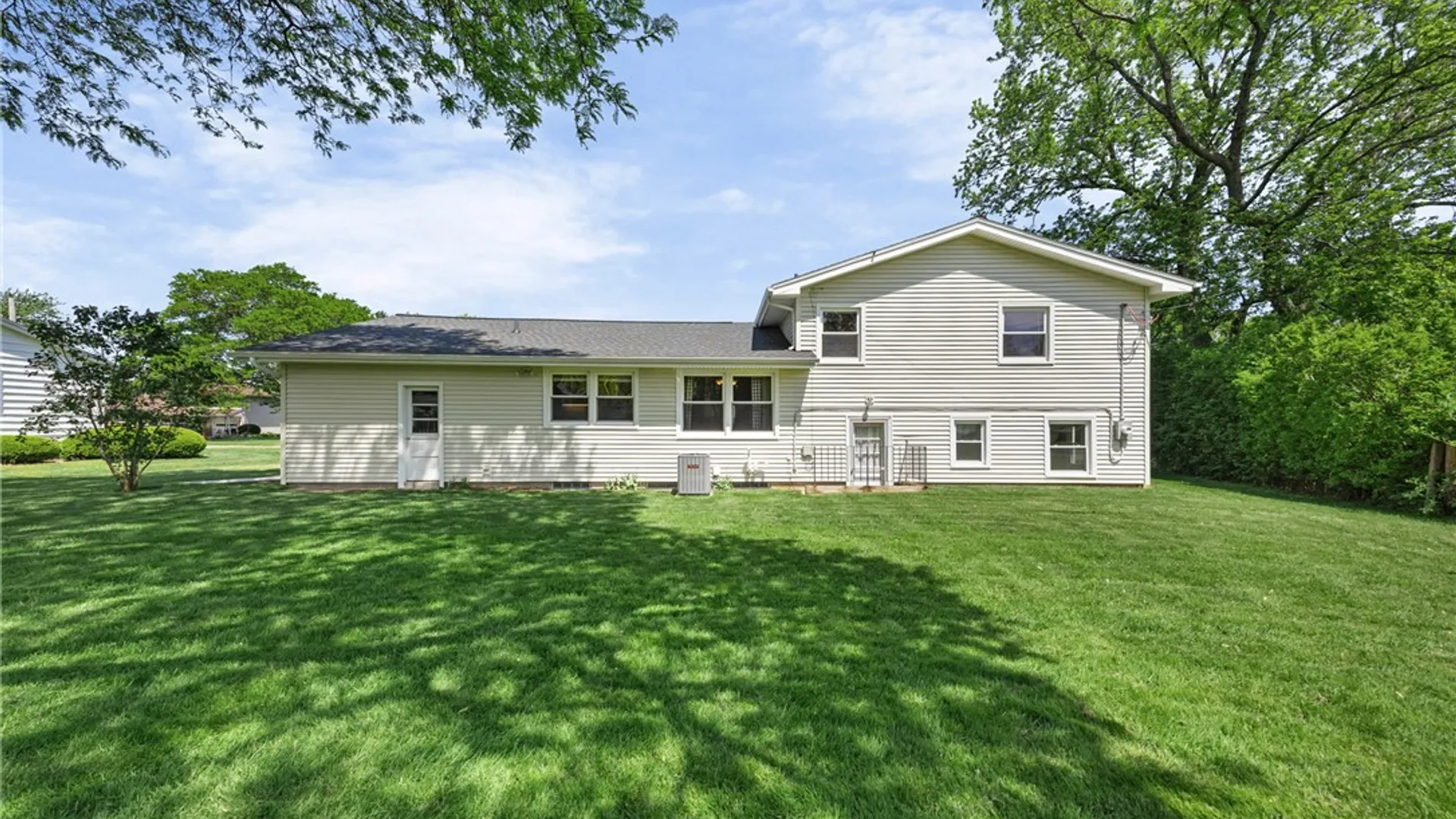 Property at 648 Meadowbriar Road, Greece, NY 14616 41