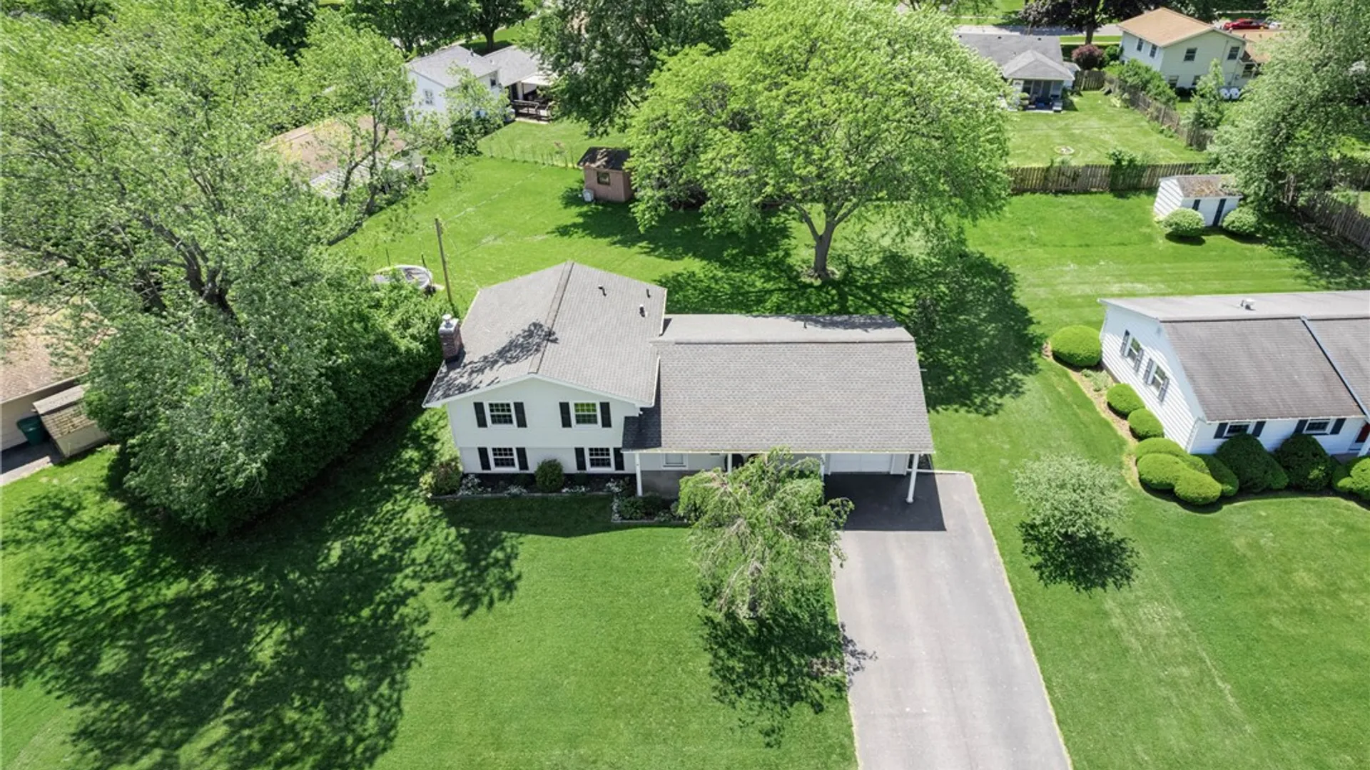Property at 648 Meadowbriar Road, Greece, NY 14616 45