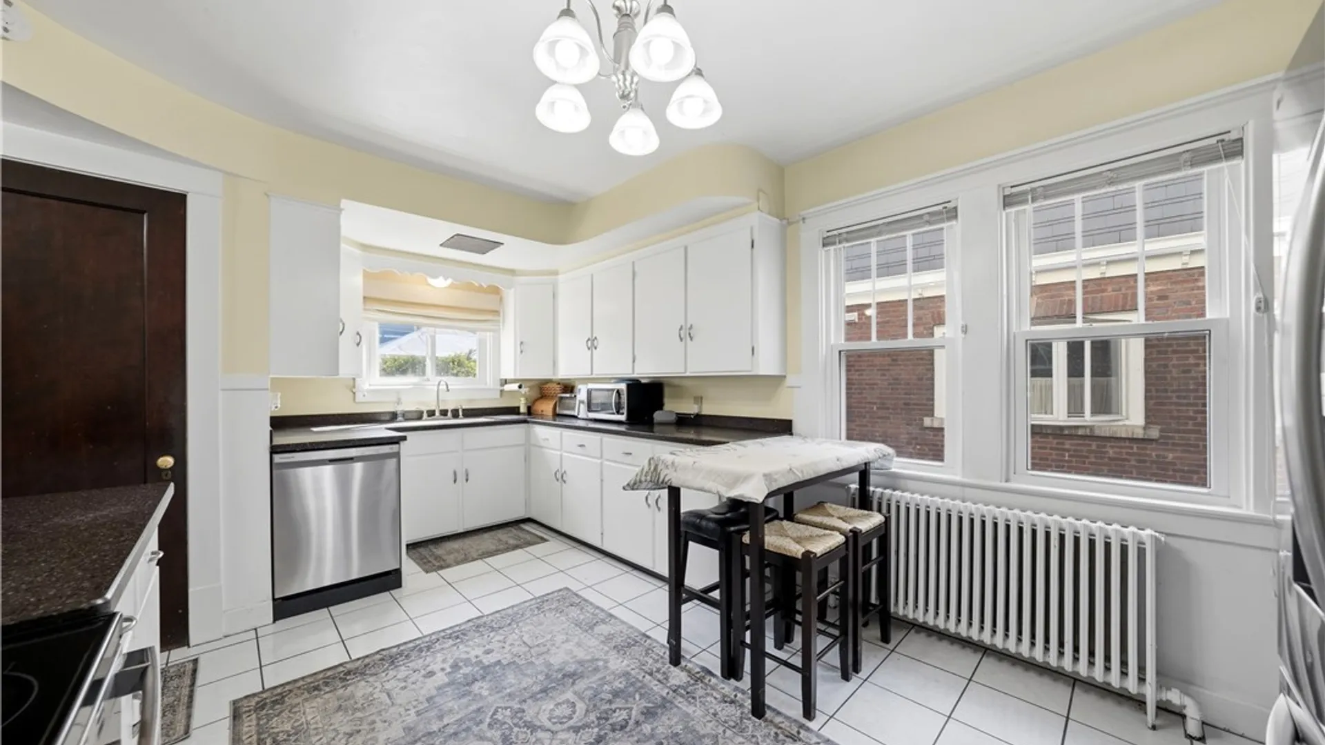 Property at 40 Jewett Parkway, Buffalo, NY 14214 14