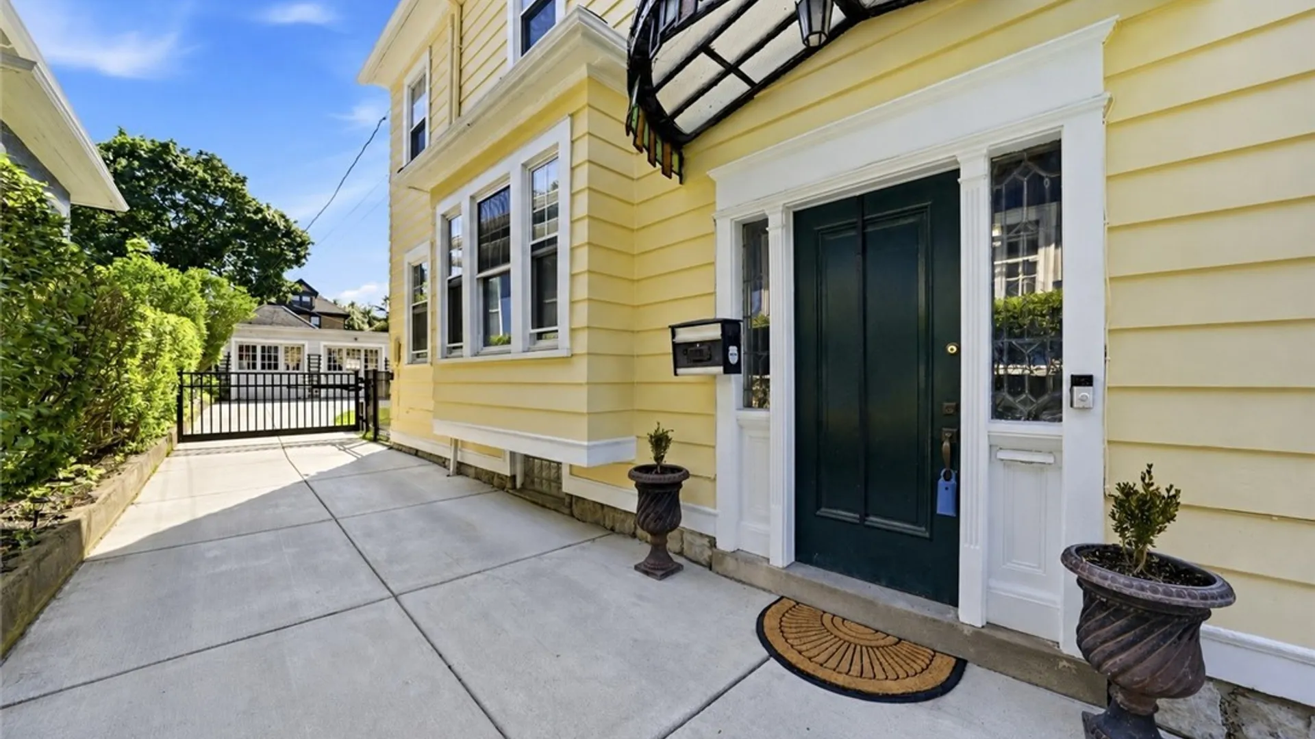 Property at 40 Jewett Parkway, Buffalo, NY 14214 39