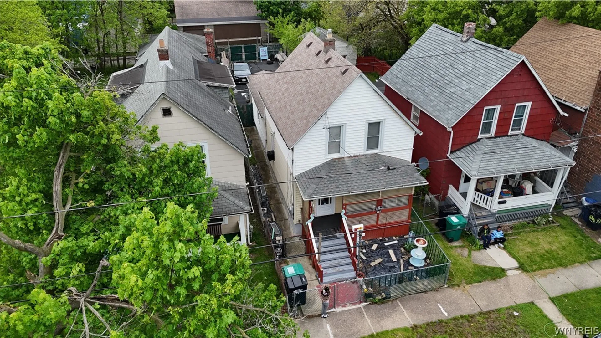 Property at 482 20th Street, Niagara Falls, NY 14303 2