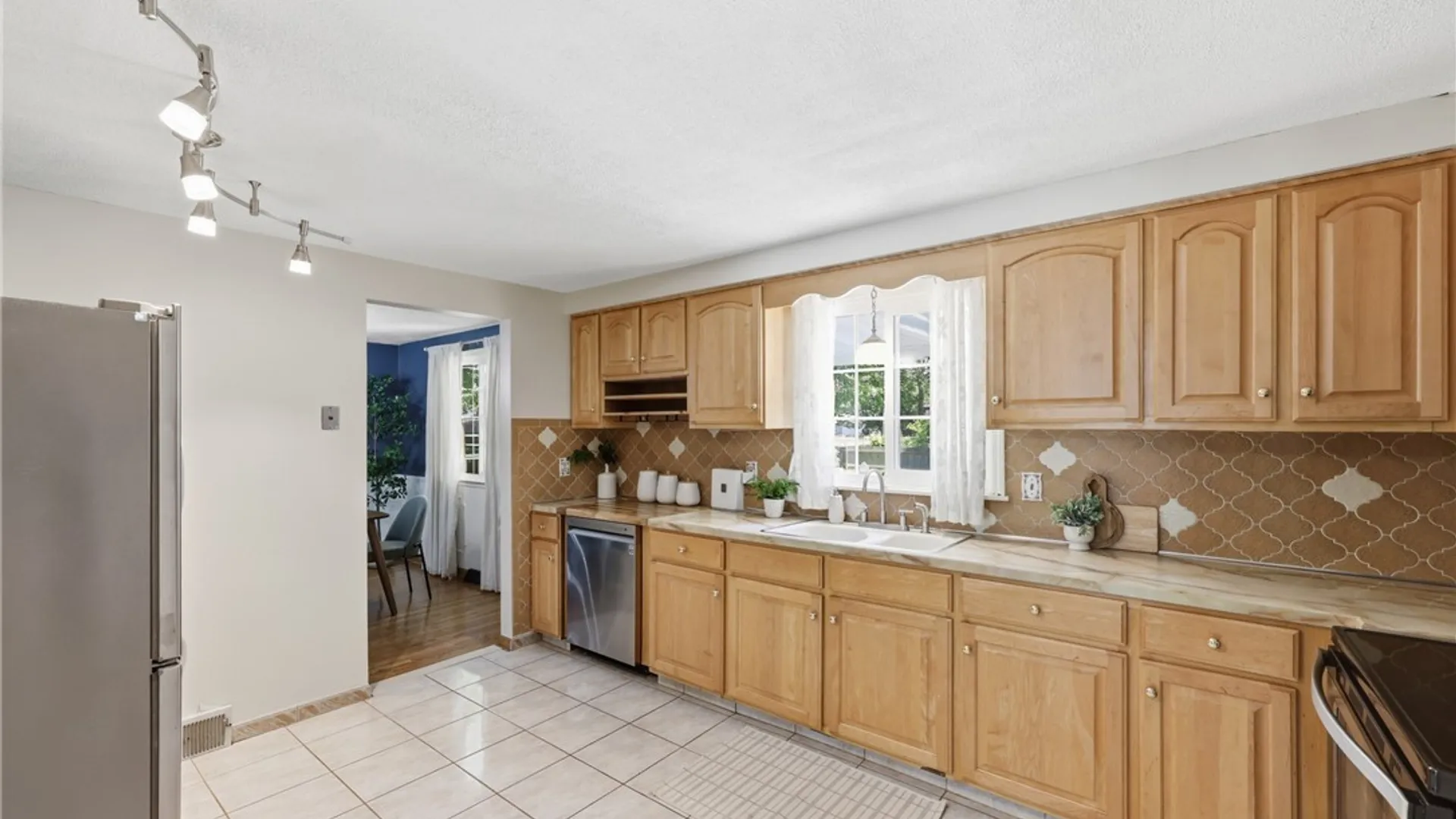Property at 3325 Miller Road, Niagara, NY 14304 16