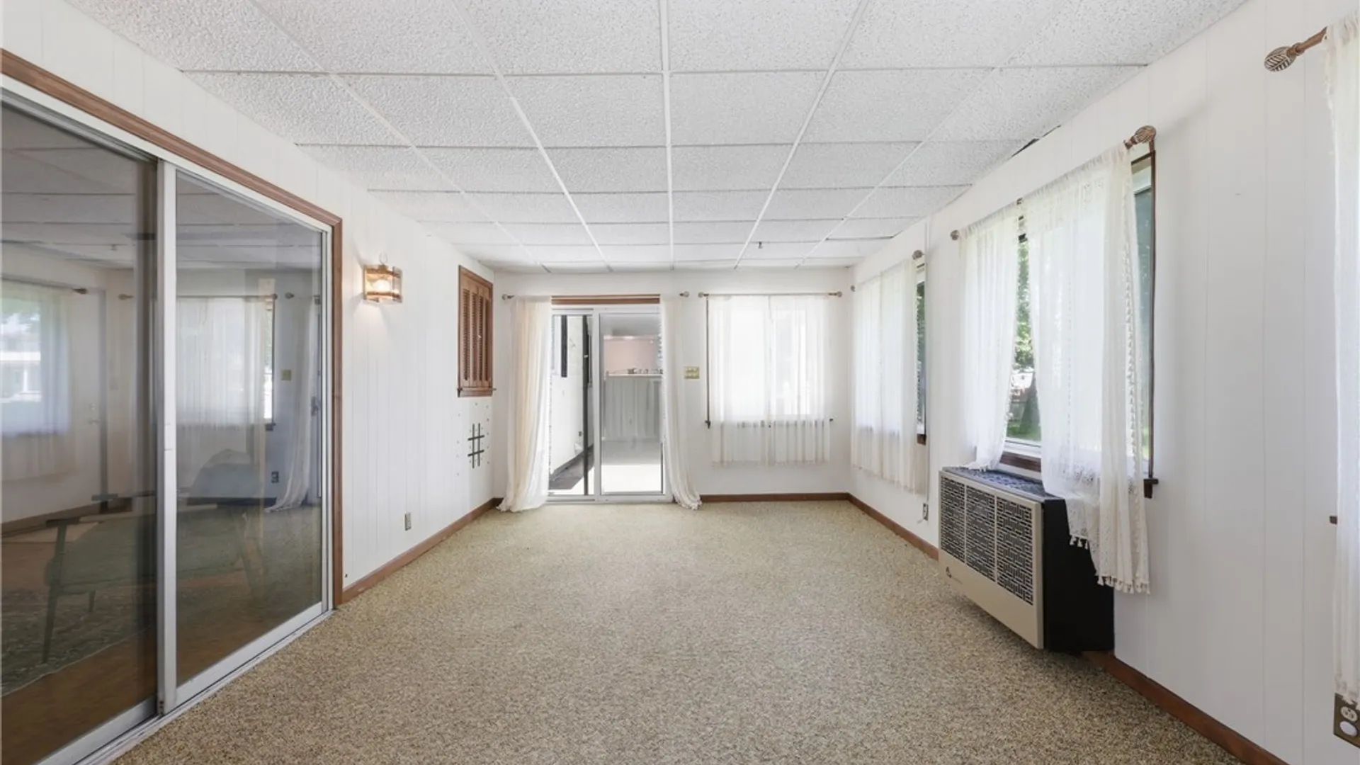Property at 3325 Miller Road, Niagara, NY 14304 24