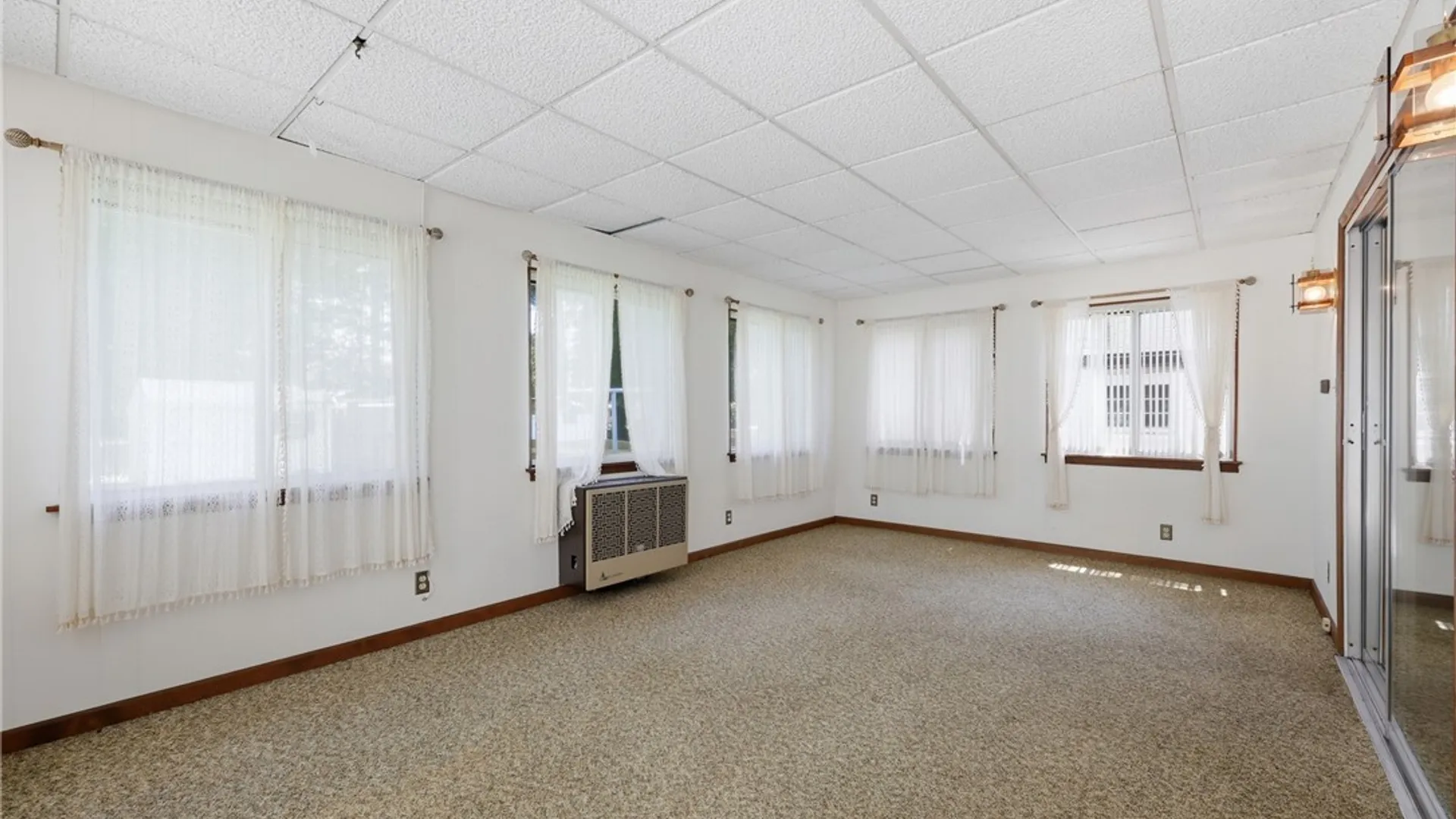 Property at 3325 Miller Road, Niagara, NY 14304 26