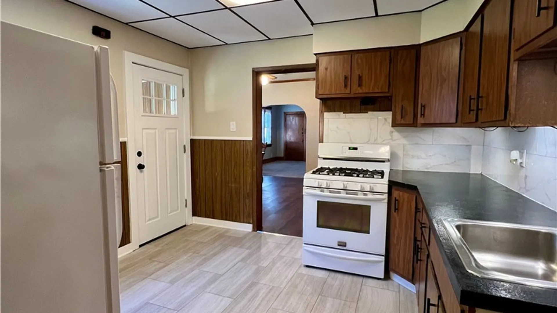 Property at 77 Weiss Street, Buffalo, NY 14206 8