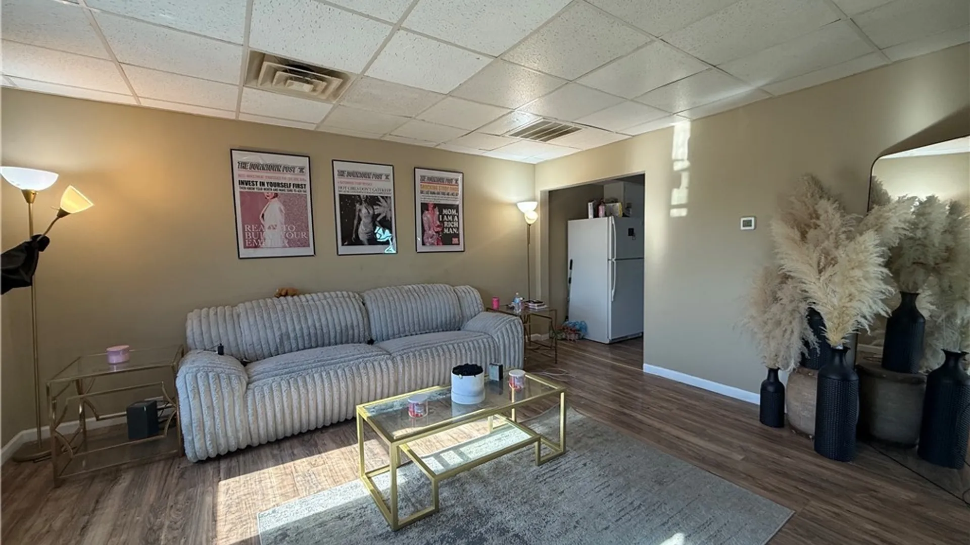 Property at 208 Weimar Street, Buffalo, NY 14206 3