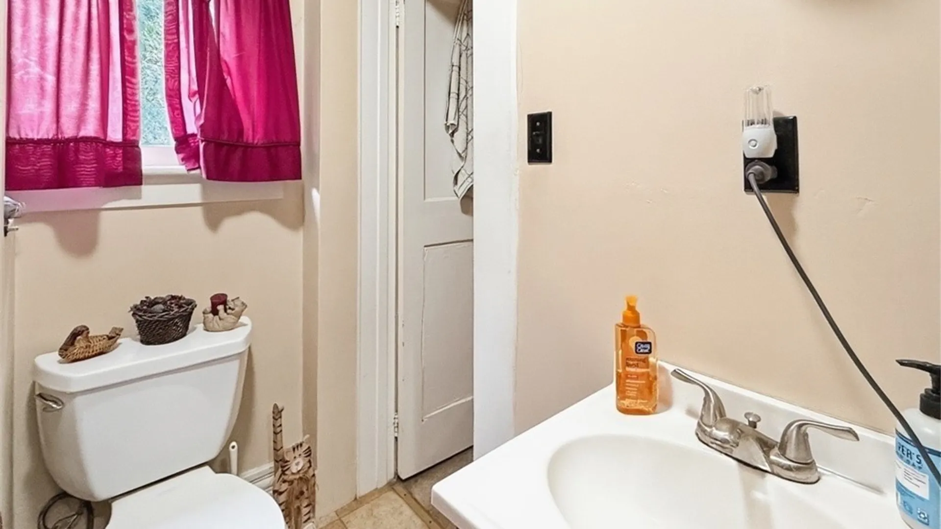Property at 614 Turin Street, Rome, NY 13440 32