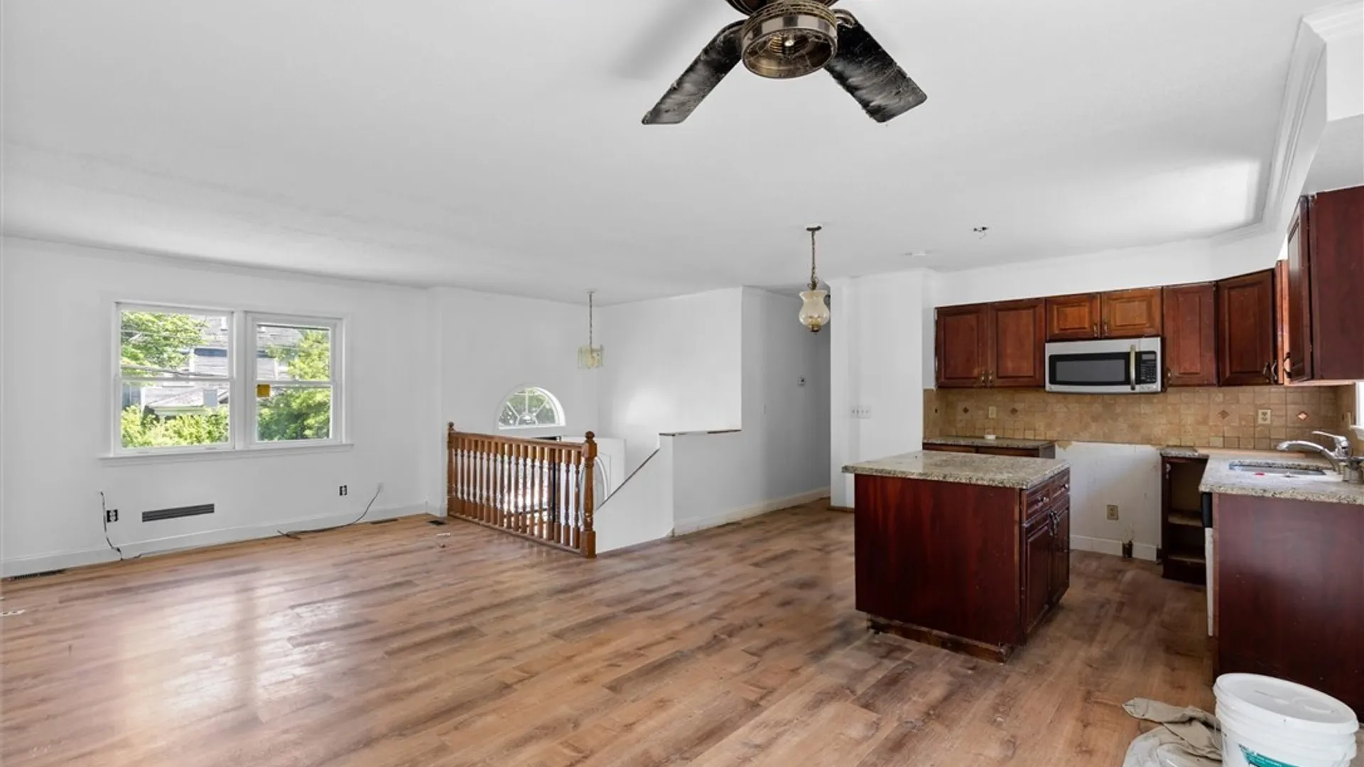 Property at 233 W Newell Street, Syracuse, NY 13205 12