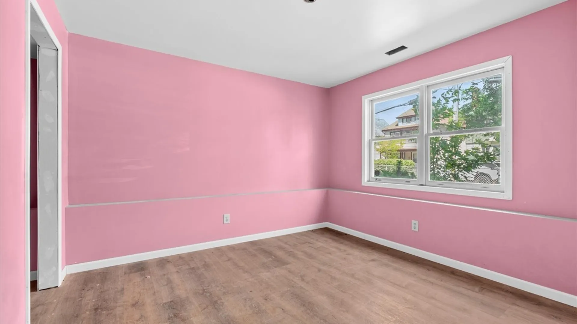 Property at 233 W Newell Street, Syracuse, NY 13205 25