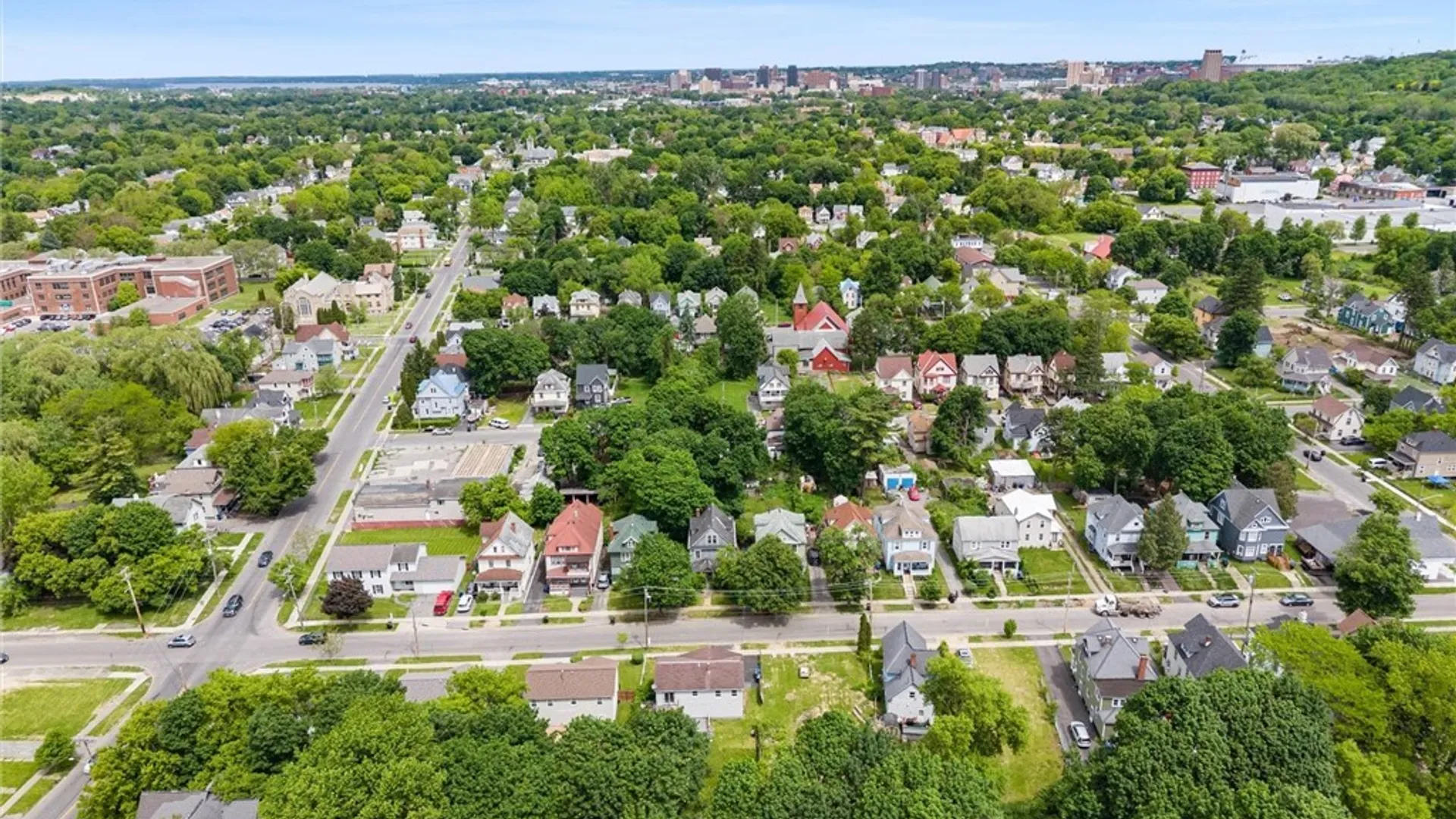 Property at 233 W Newell Street, Syracuse, NY 13205 34