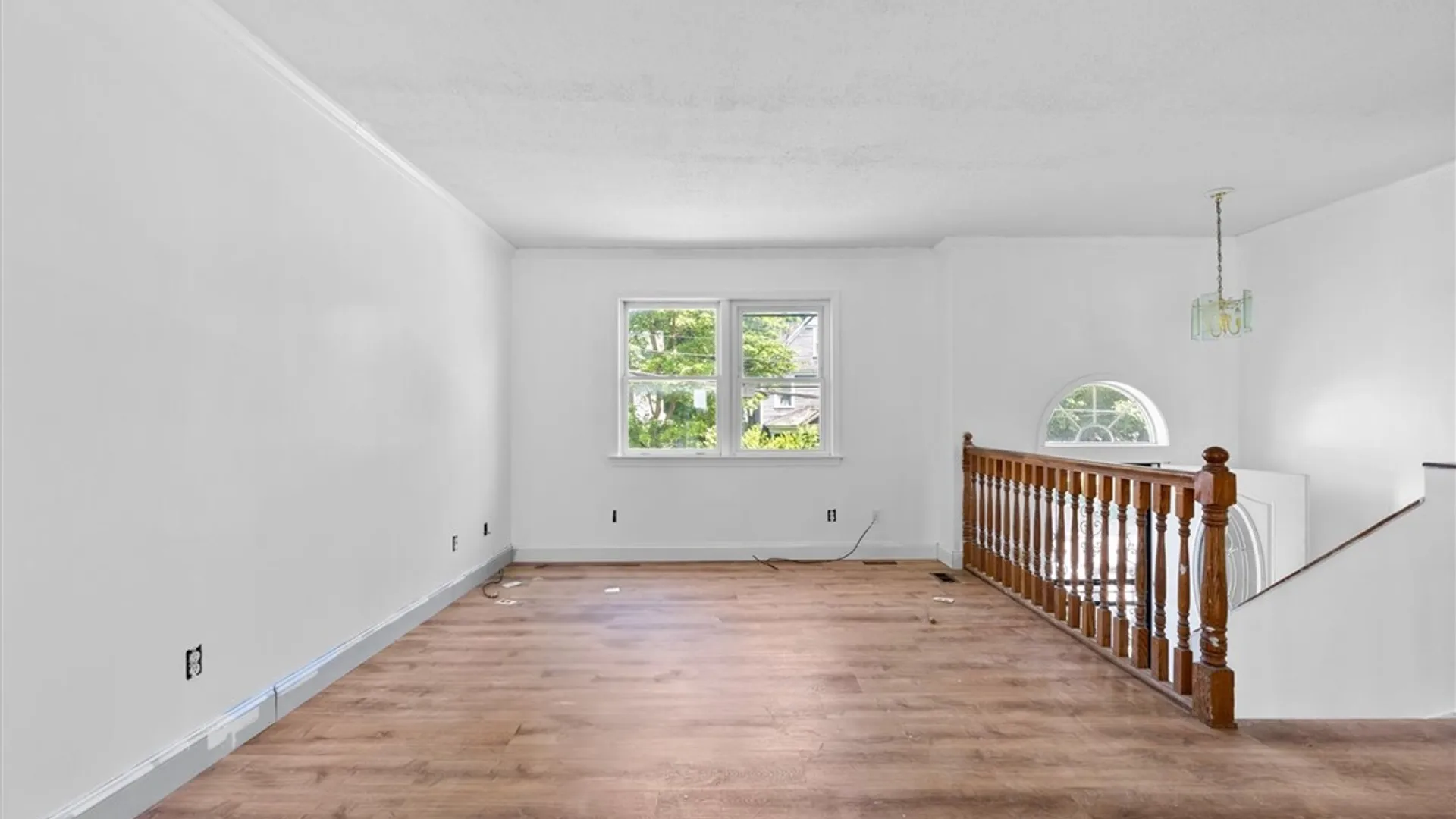 Property at 233 W Newell Street, Syracuse, NY 13205 9