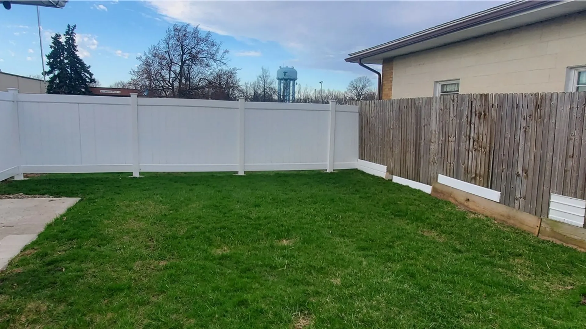 Property at 151 Lamson Road, Tonawanda, NY 14223 33