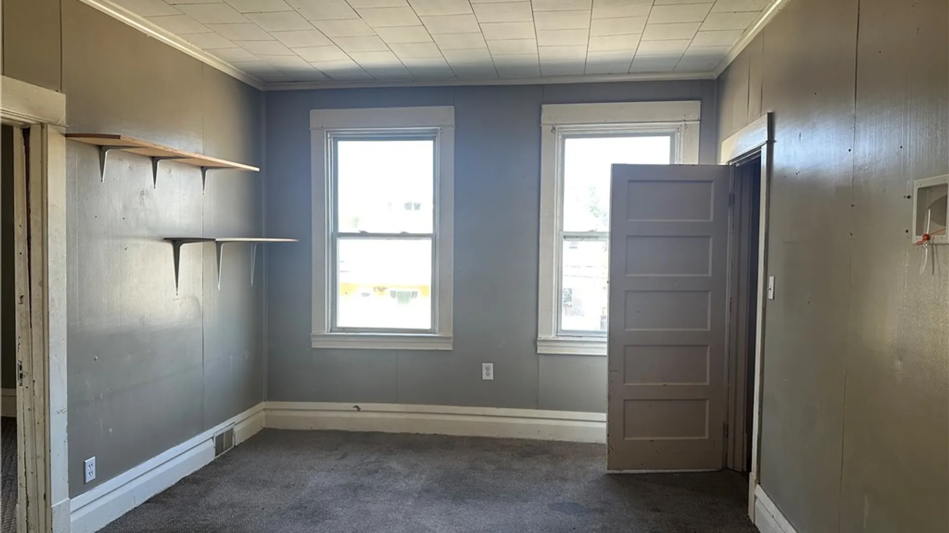 Property at 81 Aldrich Place, Buffalo, NY 14220 12