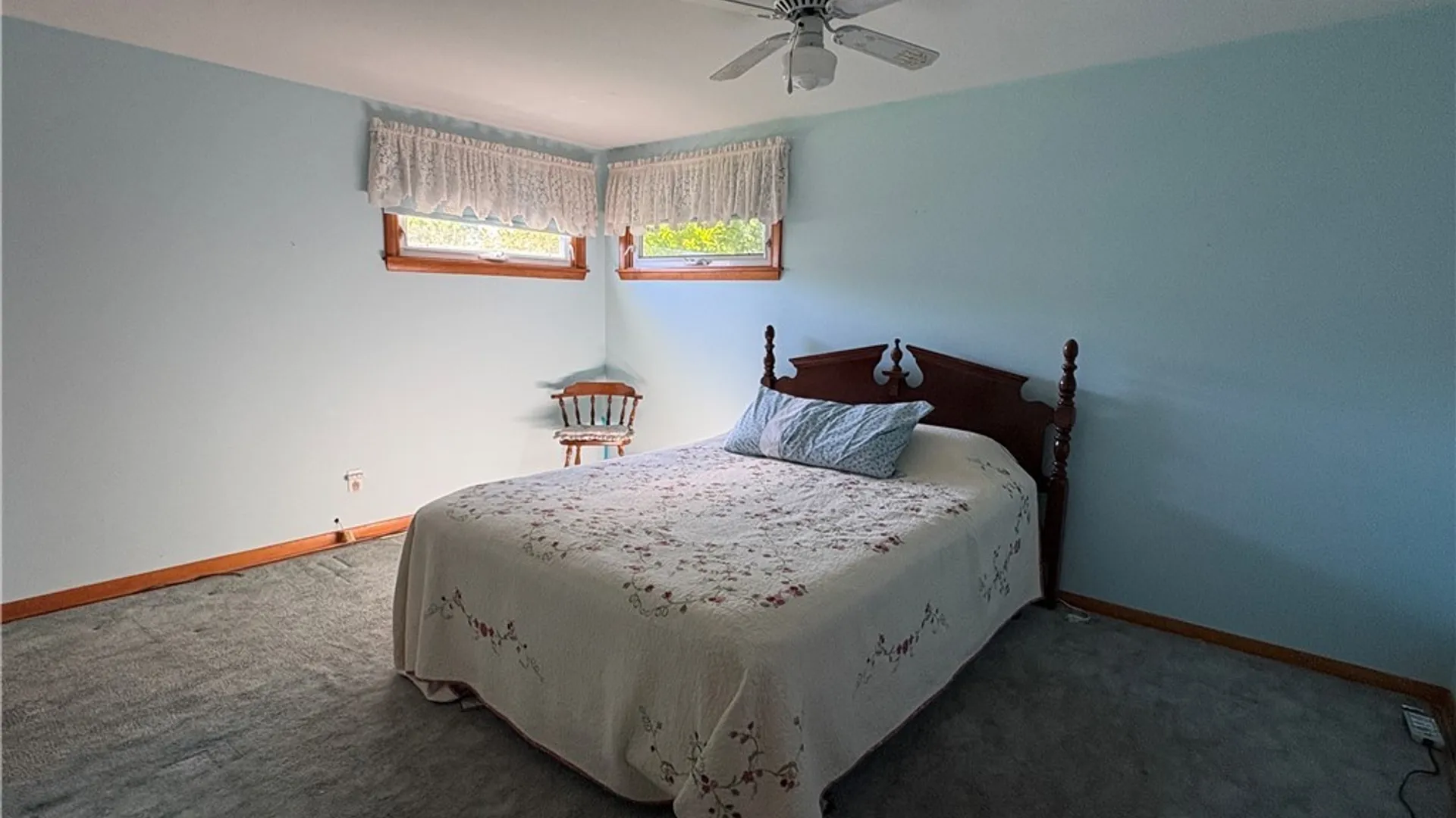 Property at 39 Angela Lane, Cheektowaga, NY 14225 11