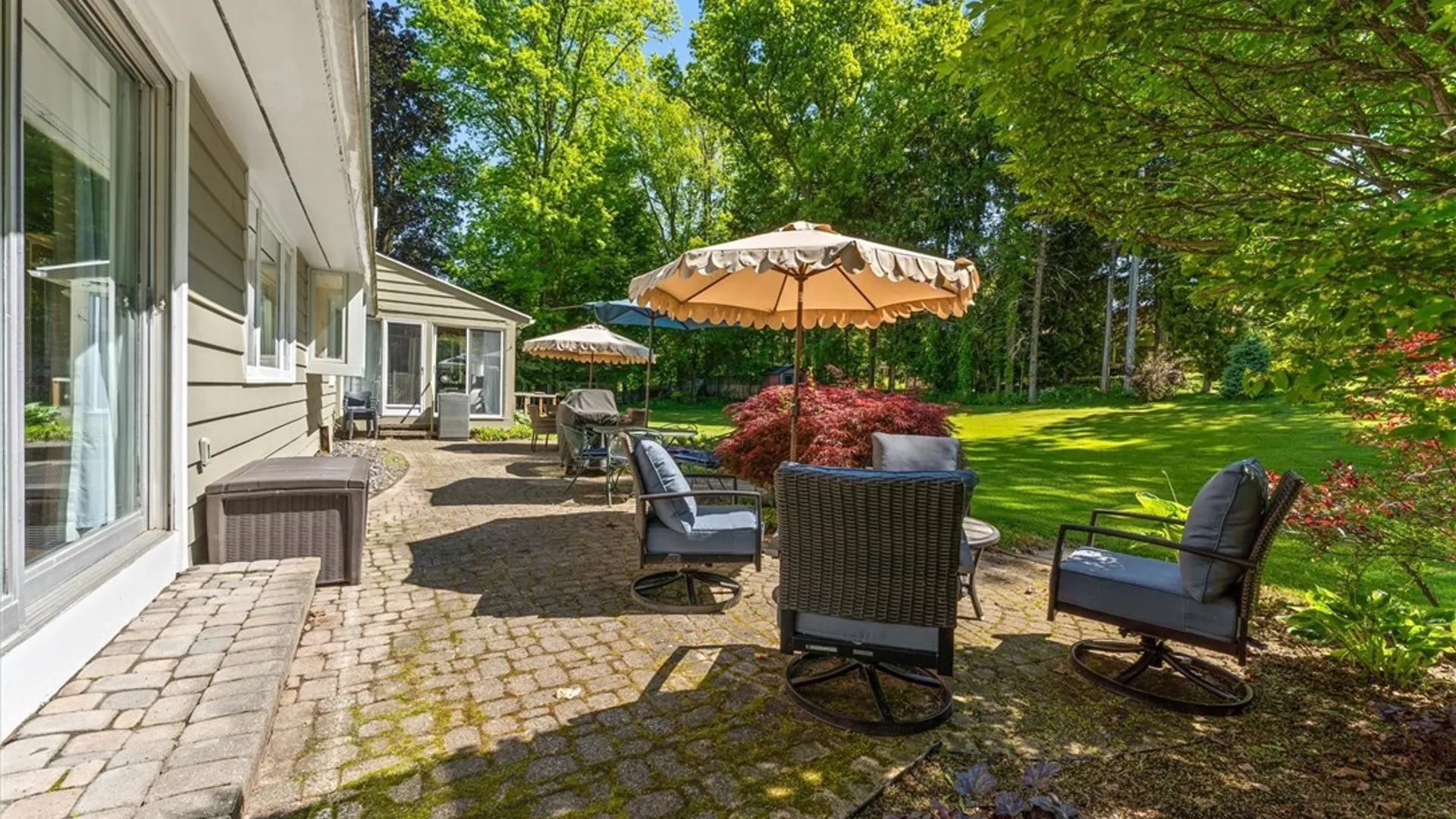 Property at 30 Lyndon Road, DeWitt, NY 13066 40