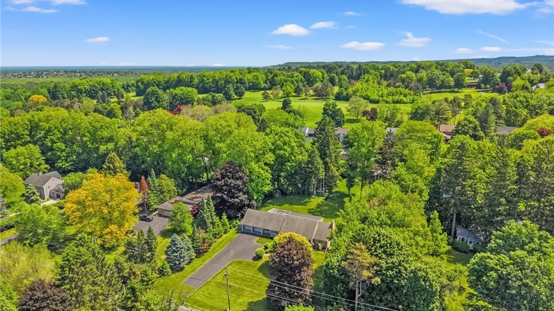 Property at 30 Lyndon Road, DeWitt, NY 13066 42