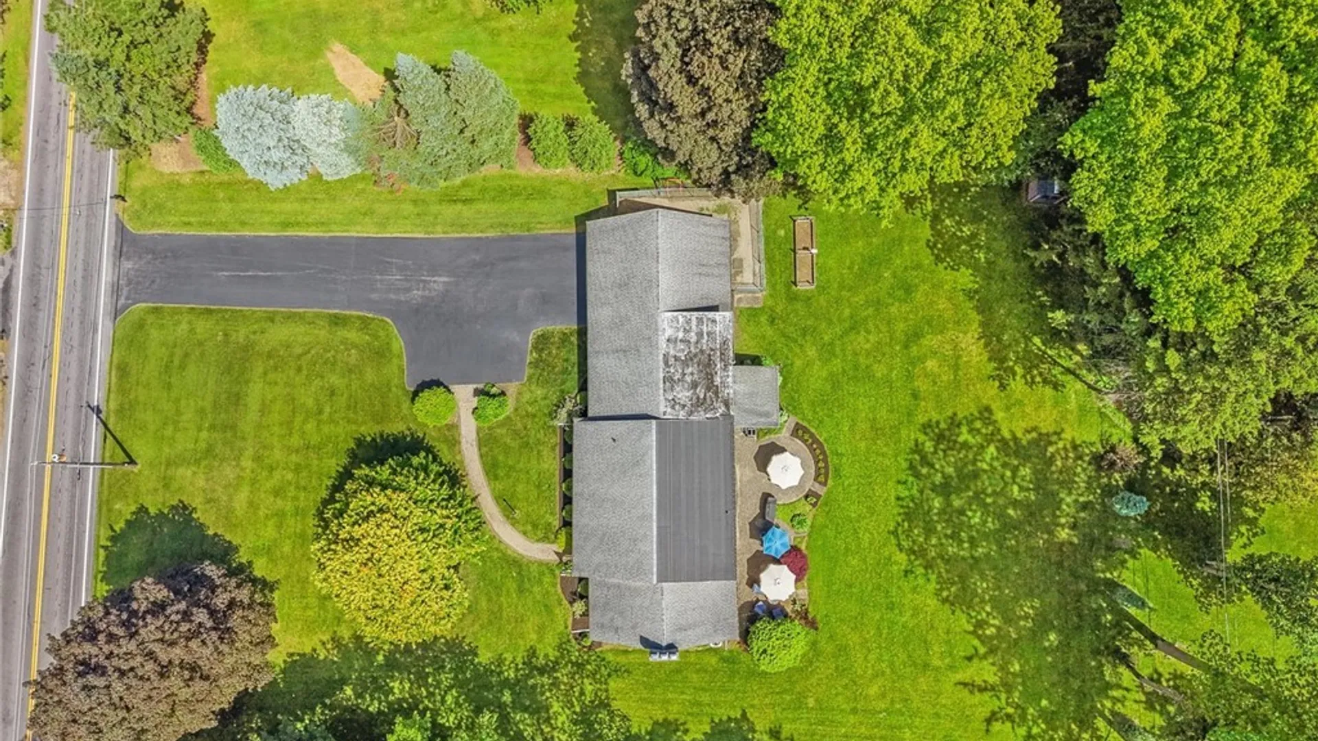 Property at 30 Lyndon Road, DeWitt, NY 13066 43