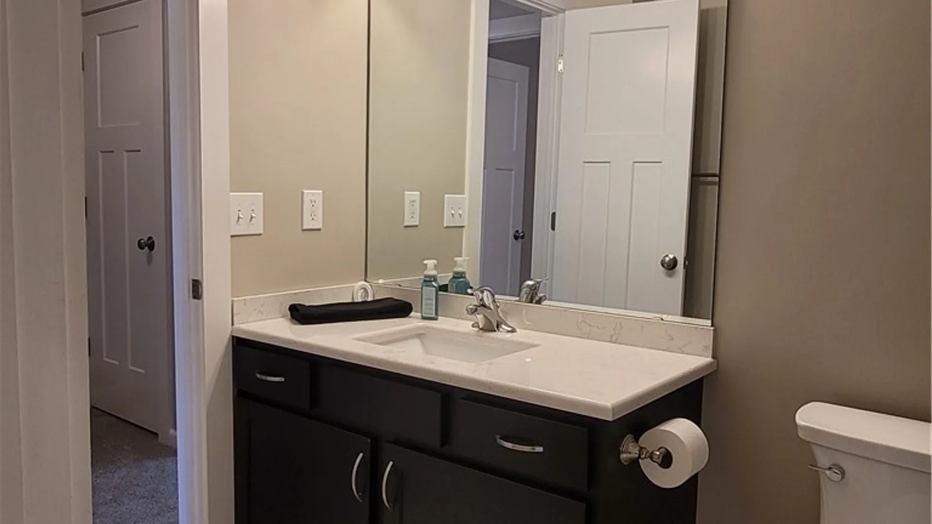 Property at 4231 Anguilla Drive, Clay, NY 13090 37
