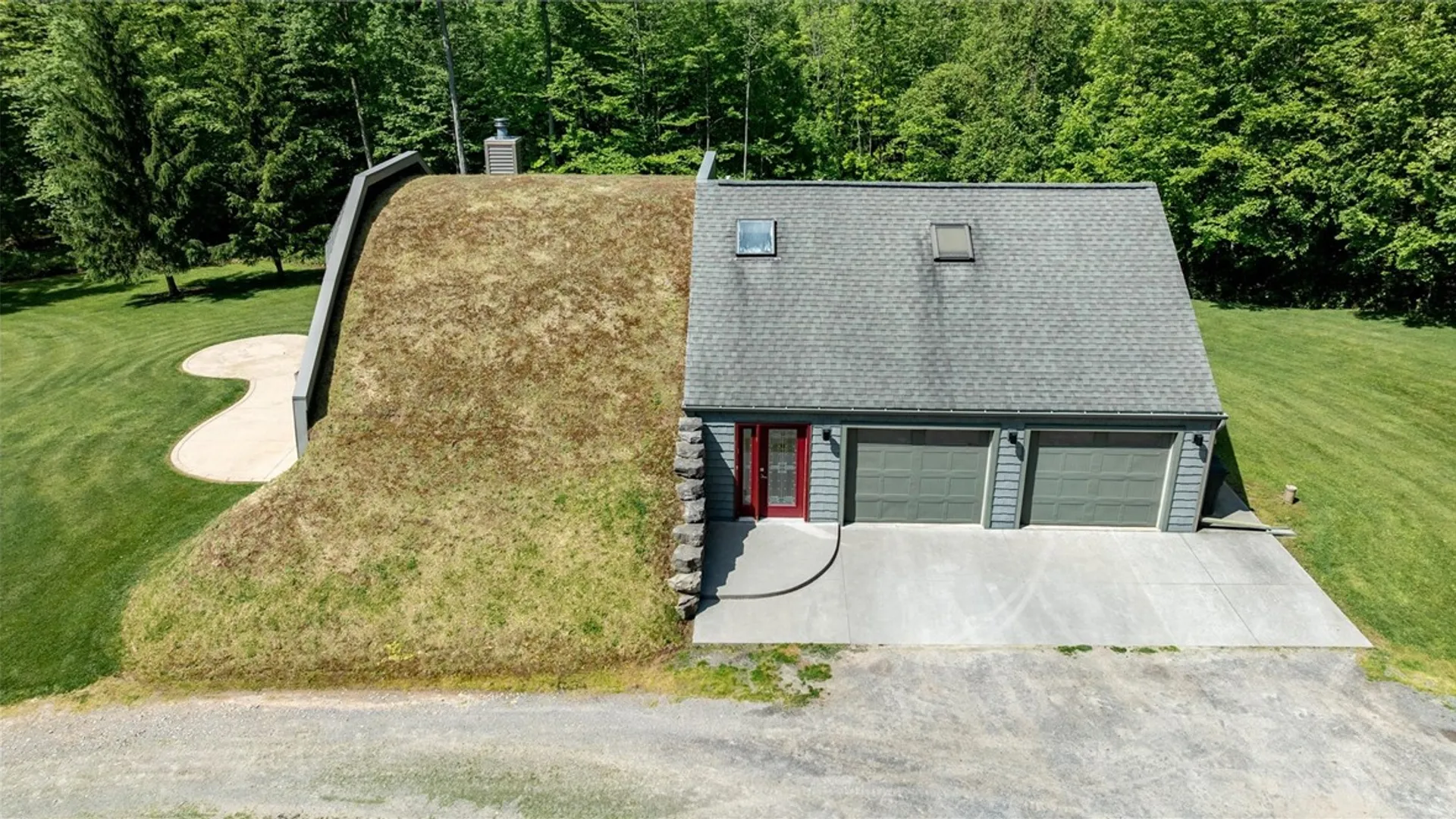 Property at 7121 Pittsford Palmyra Road, Perinton, NY 14450 16