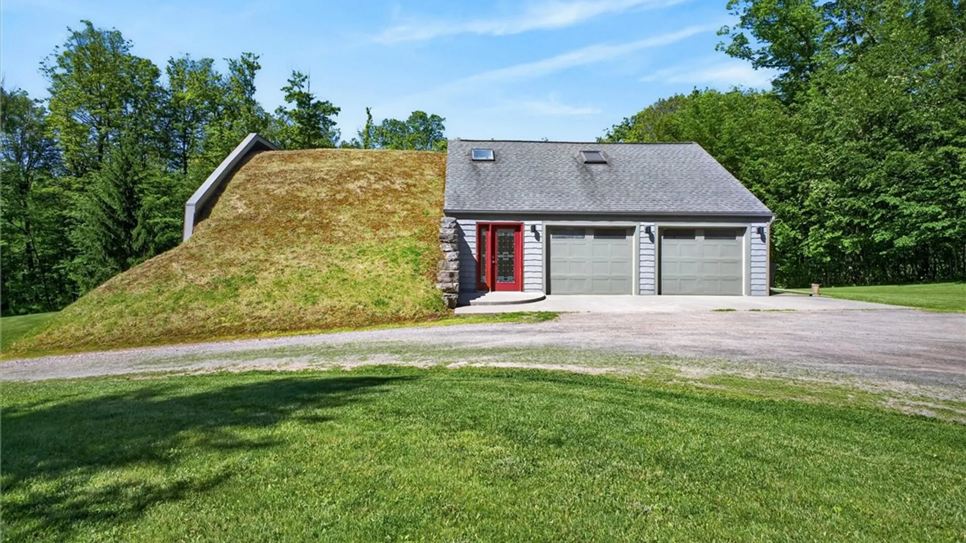 Property at 7121 Pittsford Palmyra Road, Perinton, NY 14450 2