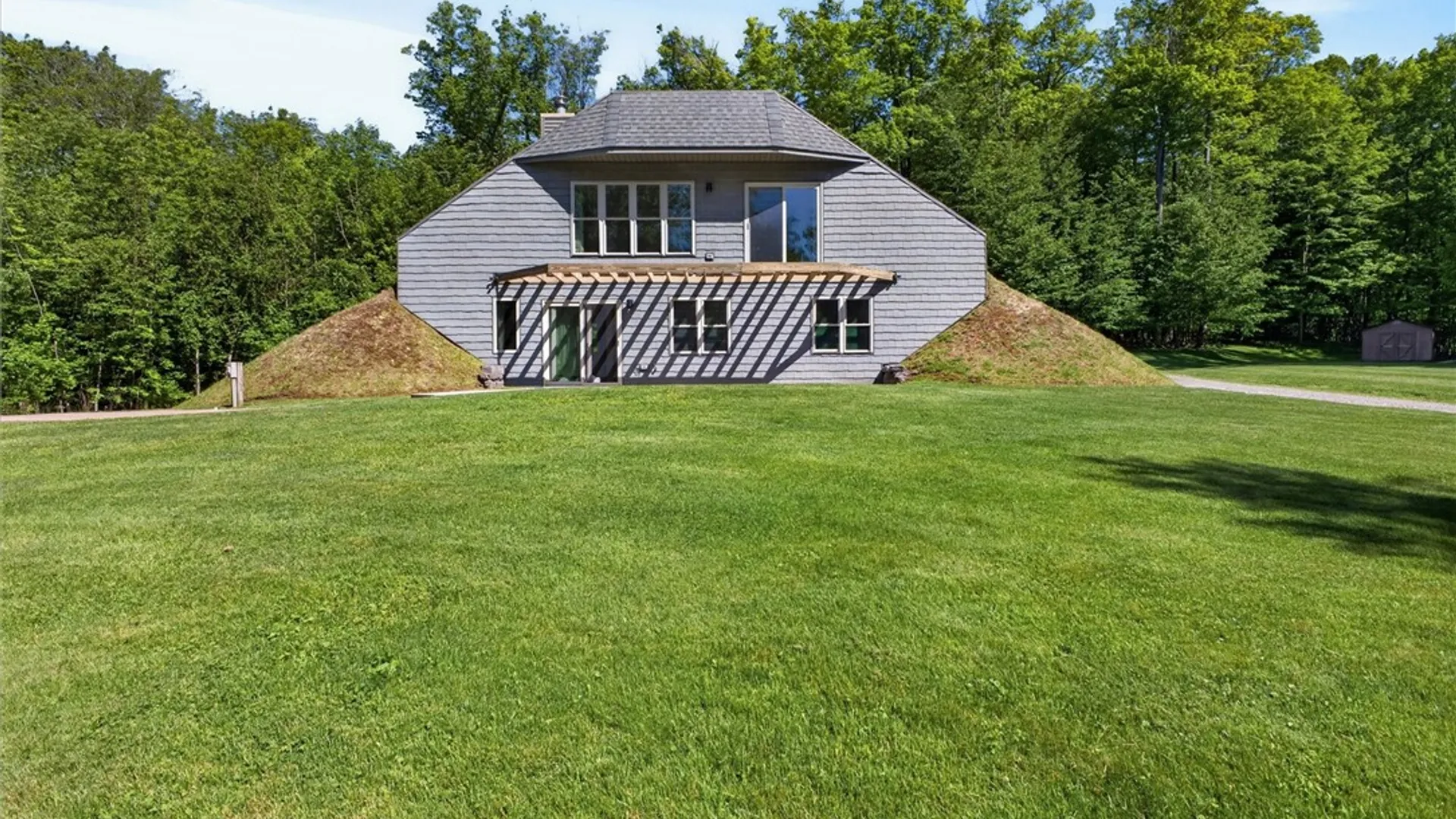 Property at 7121 Pittsford Palmyra Road, Perinton, NY 14450 4