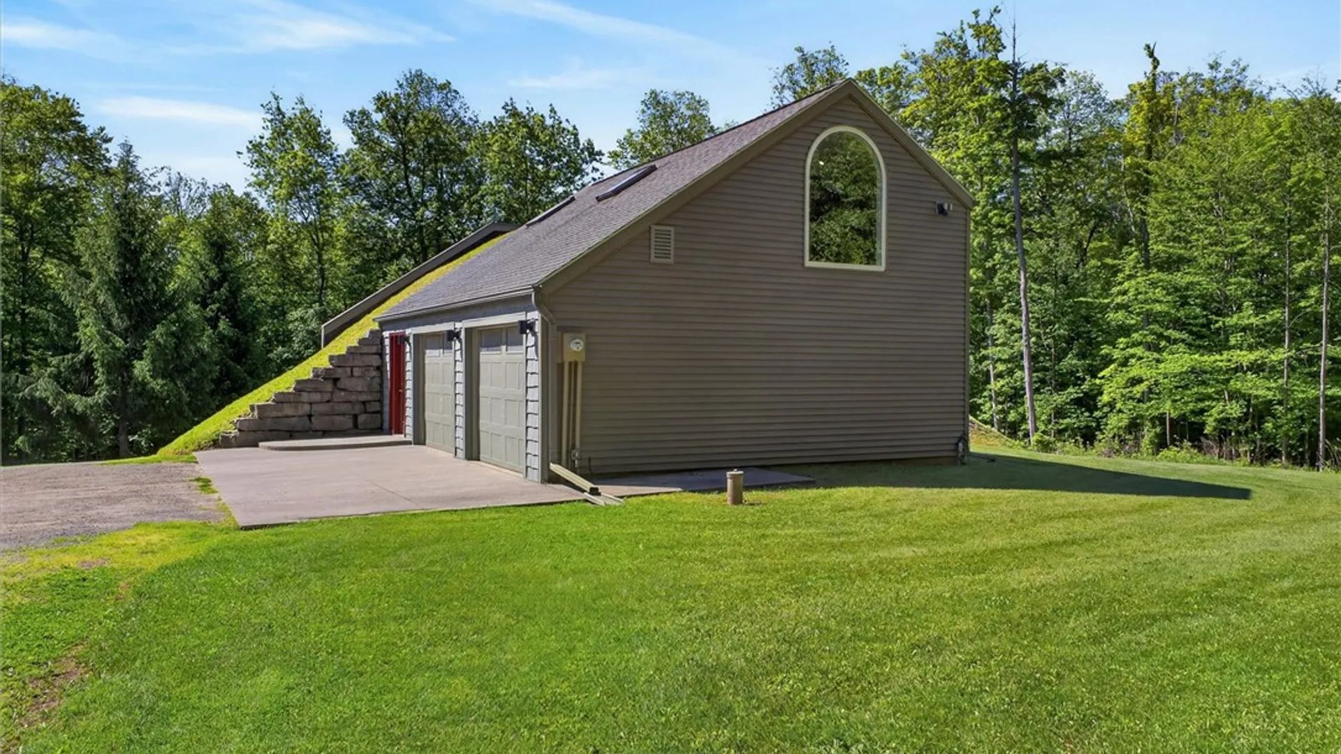 Property at 7121 Pittsford Palmyra Road, Perinton, NY 14450 7