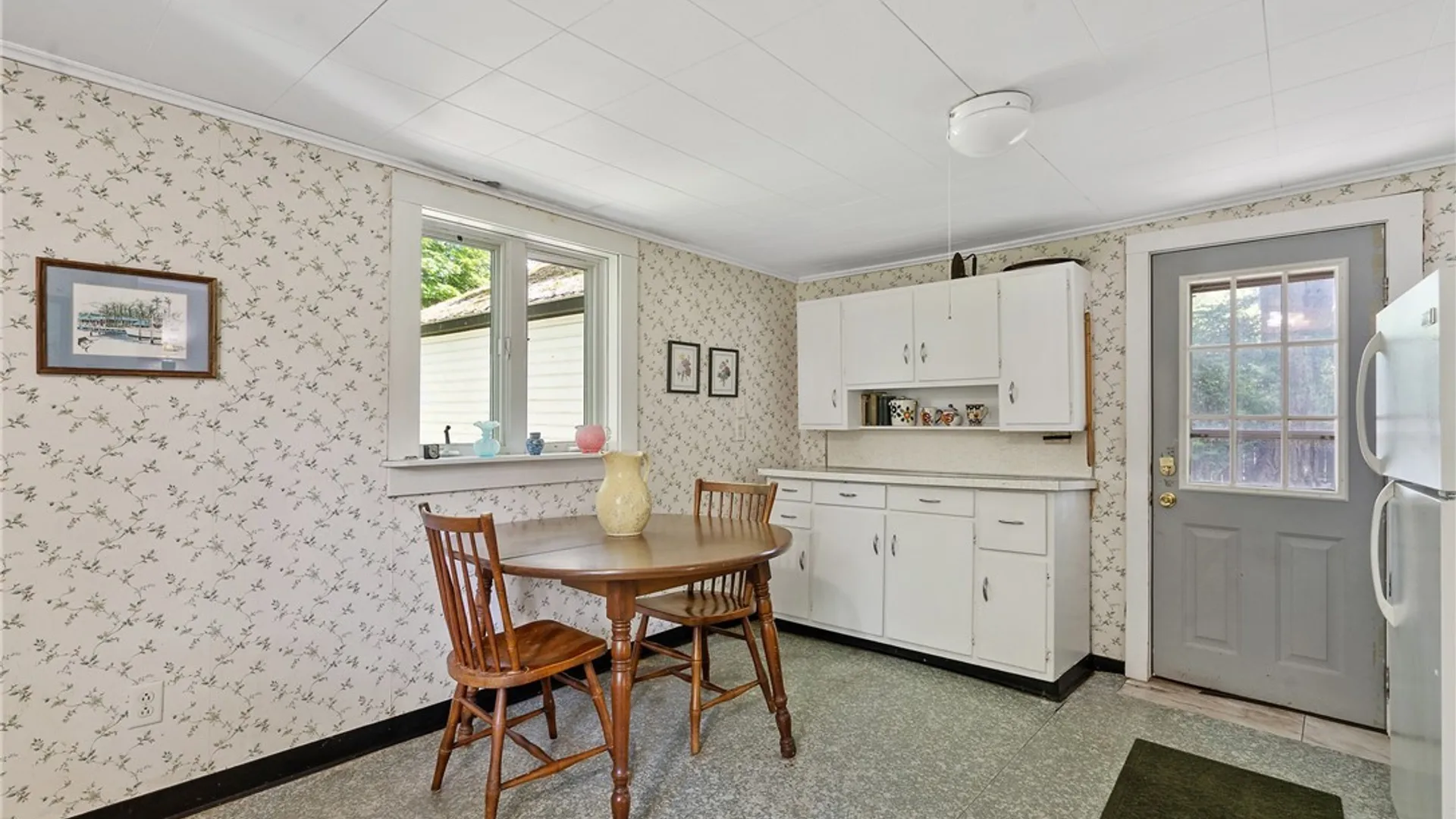 Property at 609 S Manlius Street, Manlius, NY 13066 14