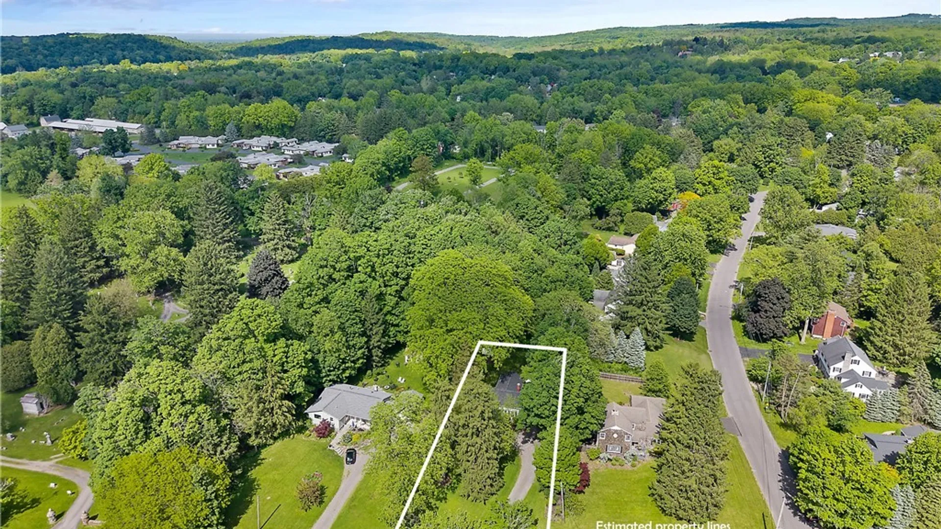 Property at 609 S Manlius Street, Manlius, NY 13066 32