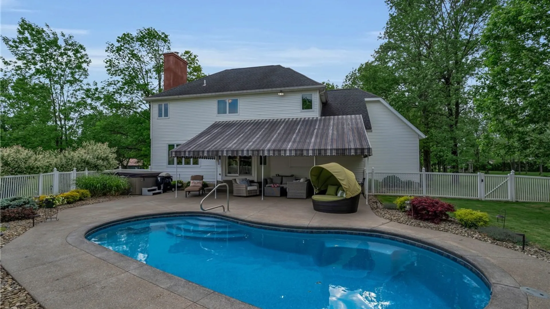 Property at 165 Schwartz Road, Lancaster, NY 14086 42