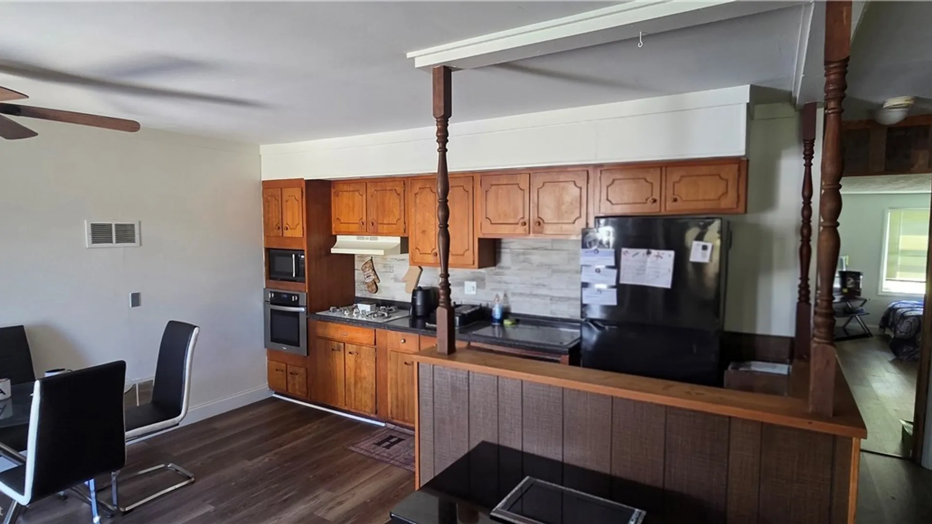 Property at 210 Westminster Road, West Seneca, NY 14224 15