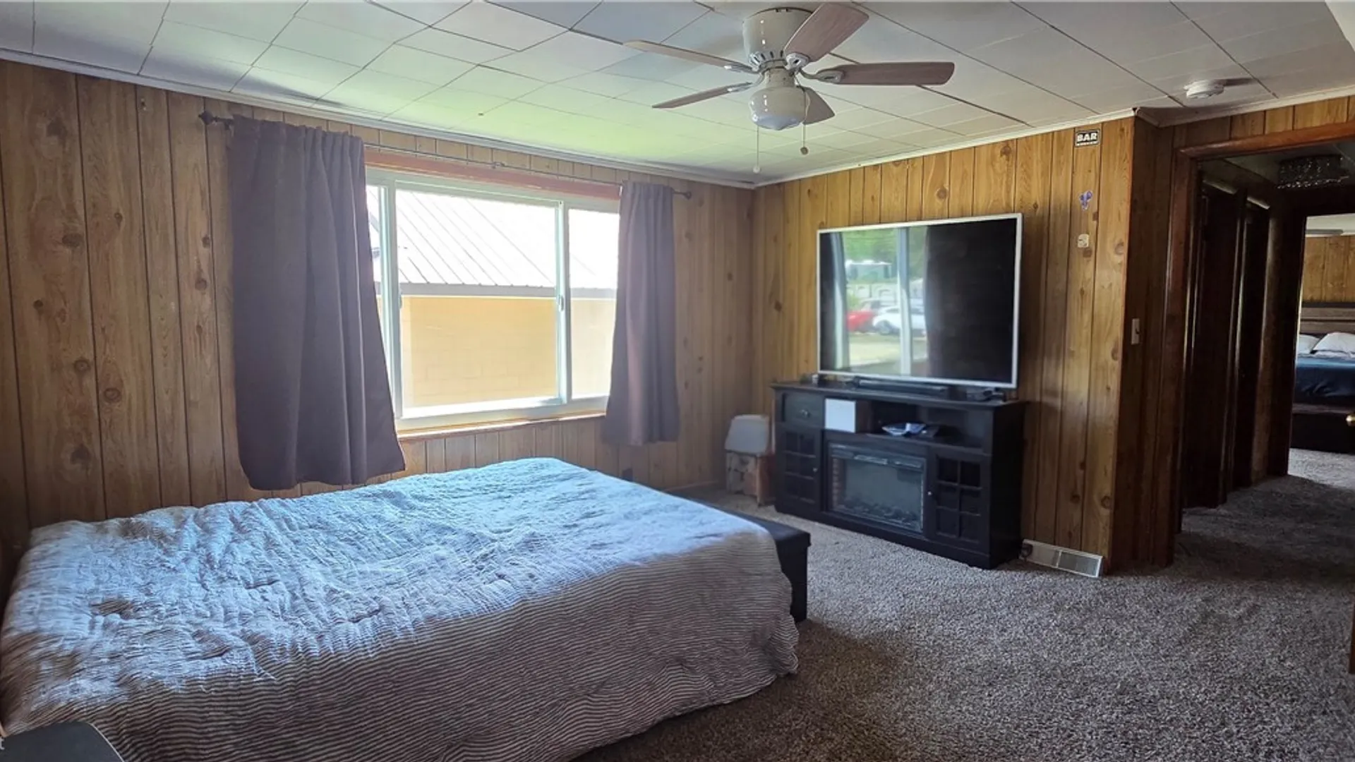 Property at 210 Westminster Road, West Seneca, NY 14224 7