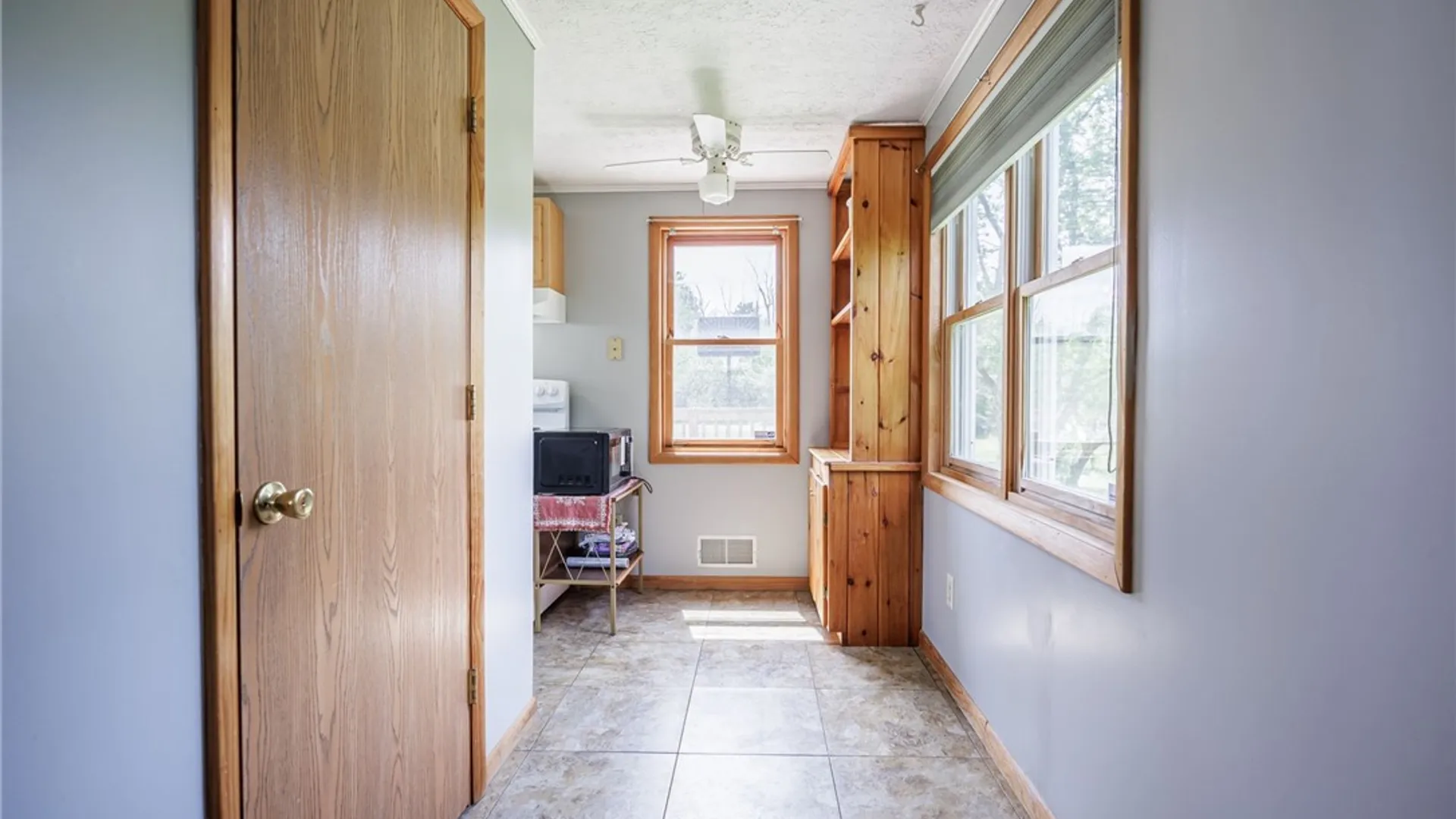 Property at 872 Guinevere Drive, Greece, NY 14626 28