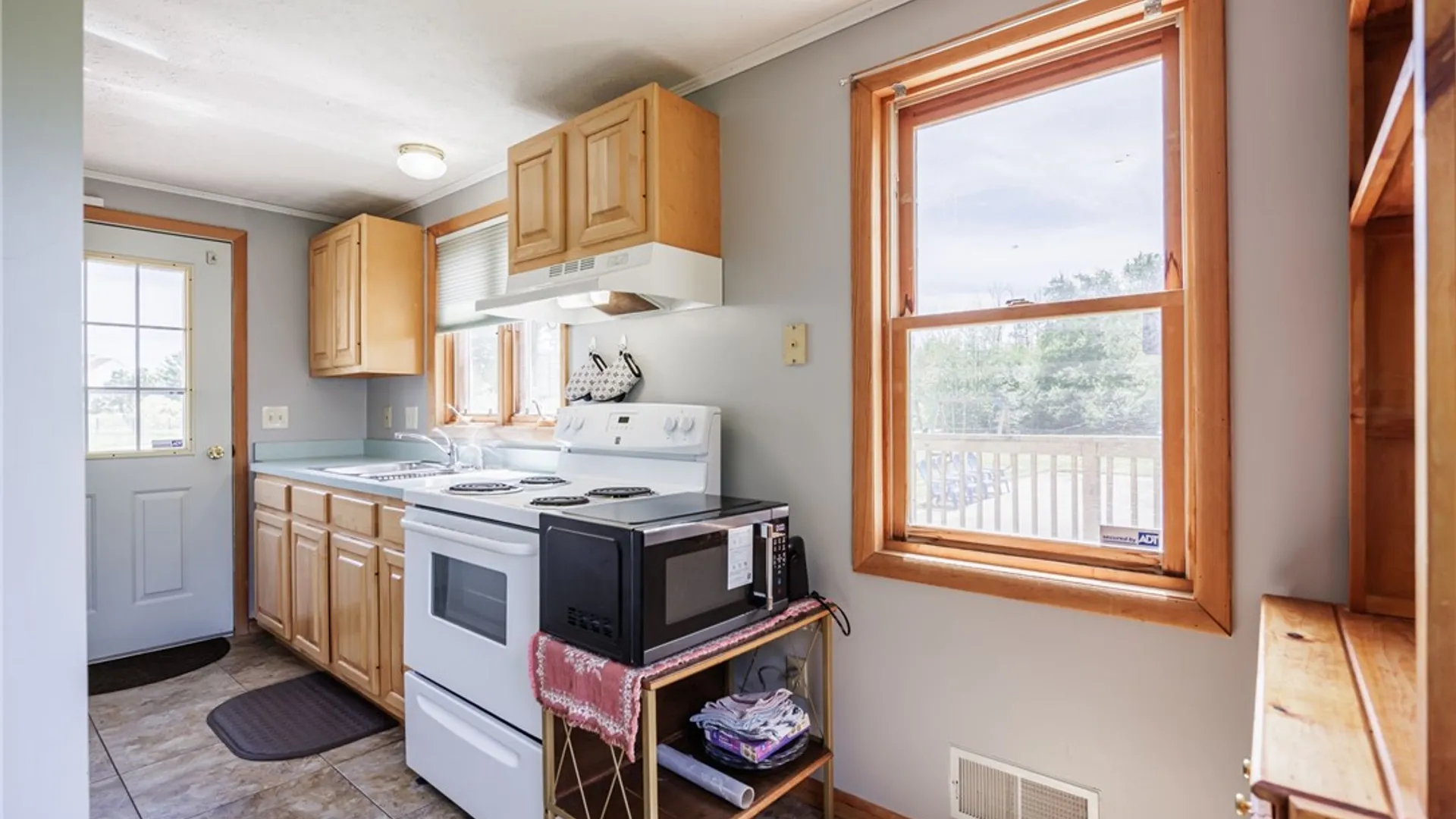 Property at 872 Guinevere Drive, Greece, NY 14626 29