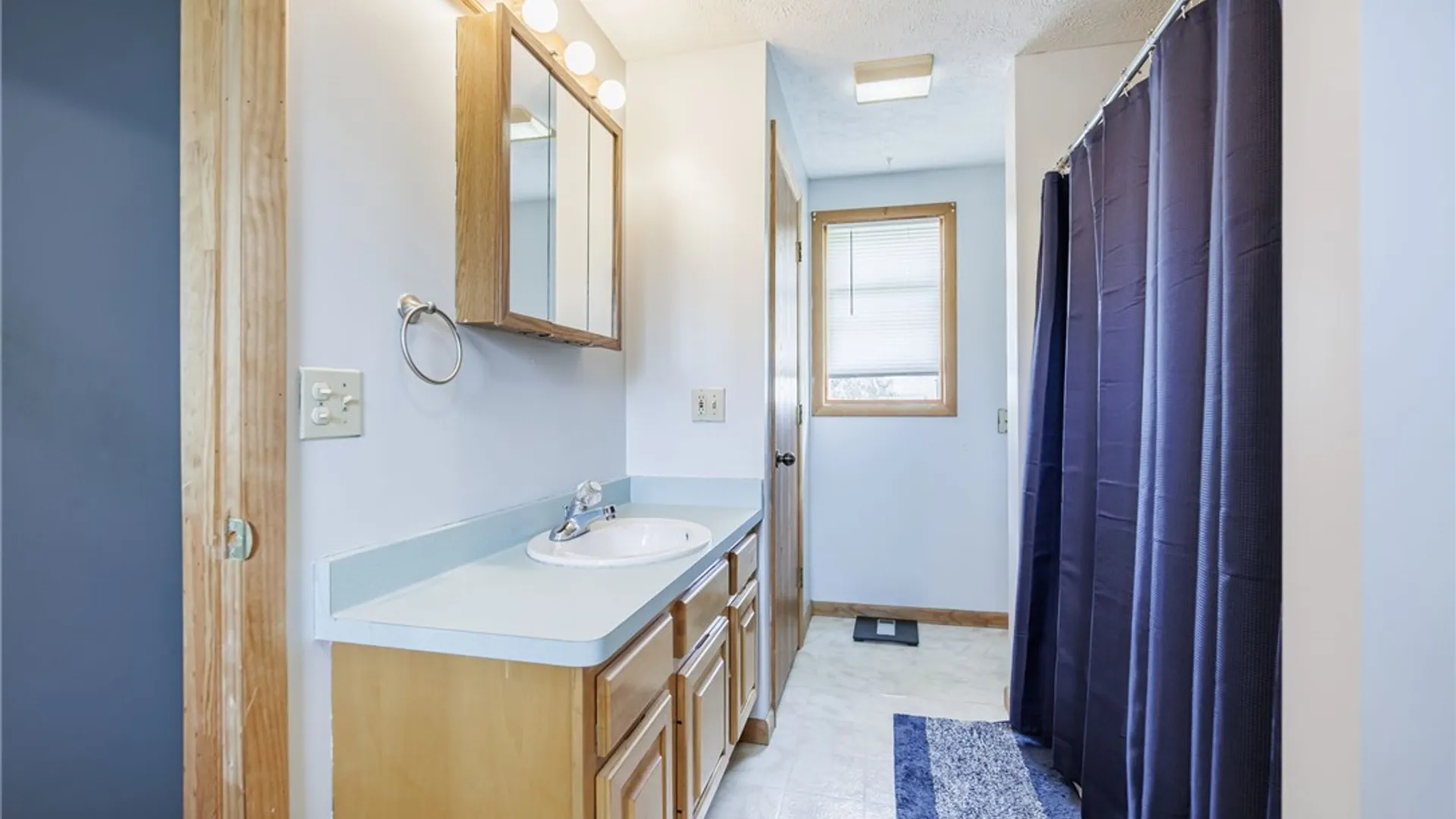 Property at 872 Guinevere Drive, Greece, NY 14626 35