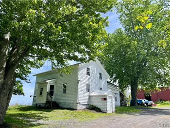 Property at 2086 State Route 104a, Sterling, NY 13156