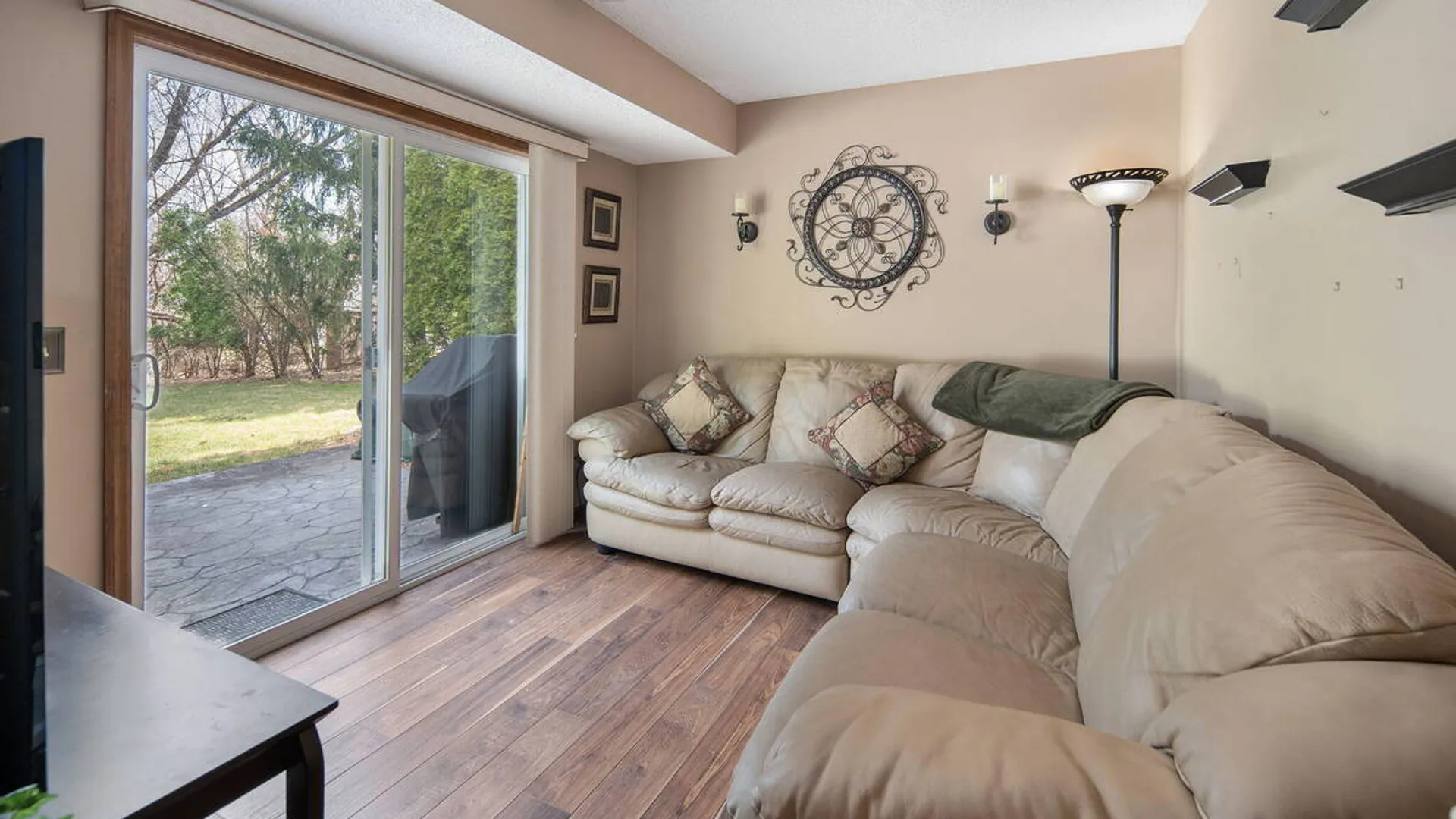 Property at 2 Cartwheel Drive, Scotia, NY 12302 15