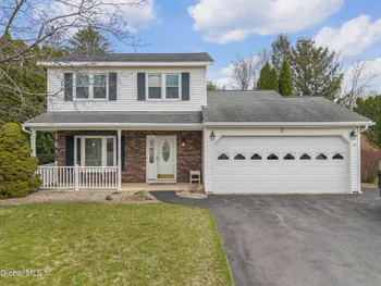 Property at 2 Cartwheel Drive, Scotia, NY 12302